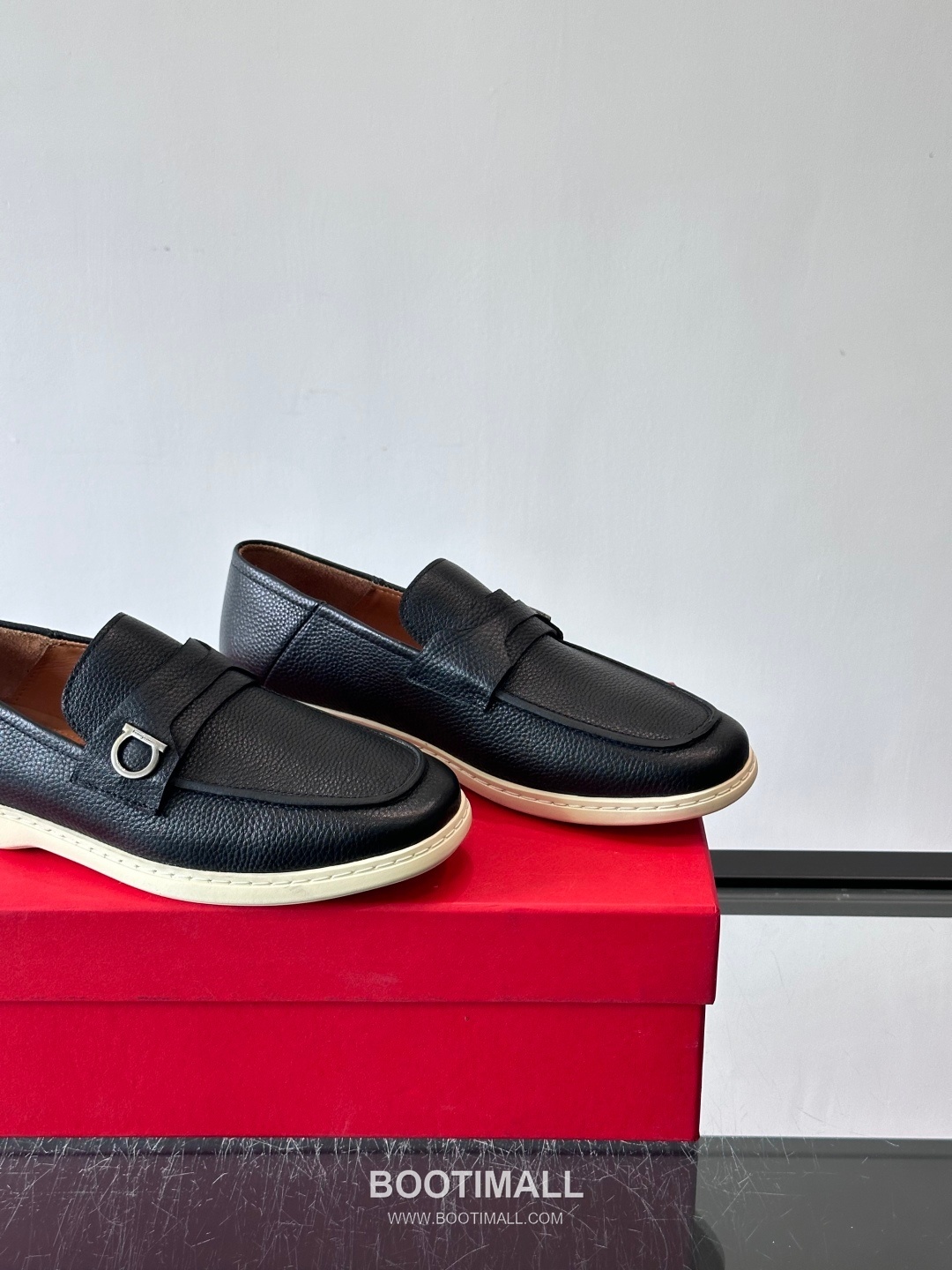Salvatore Ferragamo Gancini Leather Driver Loafers 살바토레 페라가모 간치니 레더 드라이빙 로퍼 7