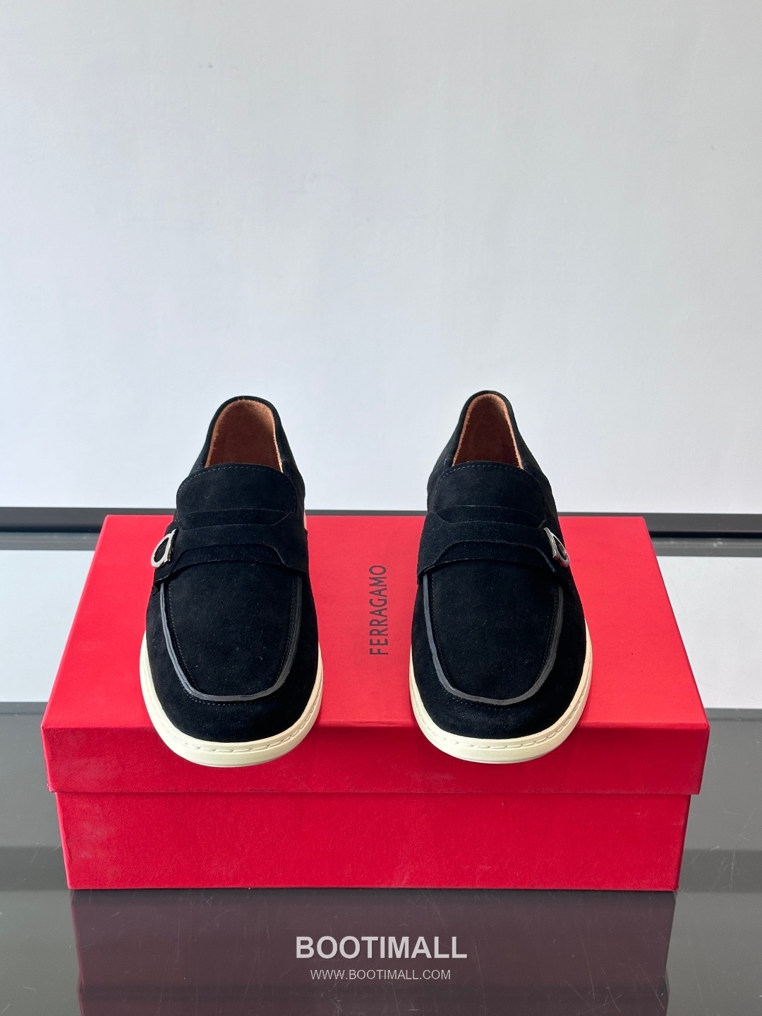 Salvatore Ferragamo Gancini Leather Driver Loafers 살바토레 페라가모 간치니 레더 드라이빙 로퍼 2