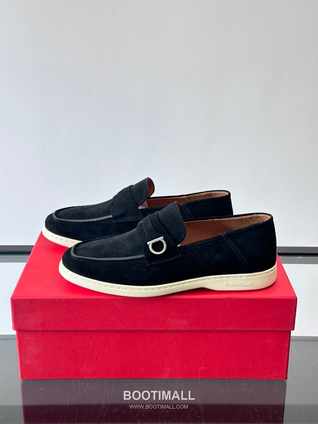 Salvatore Ferragamo Gancini Leather Driver Loafers 살바토레 페라가모 간치니 레더 드라이빙 로퍼 3