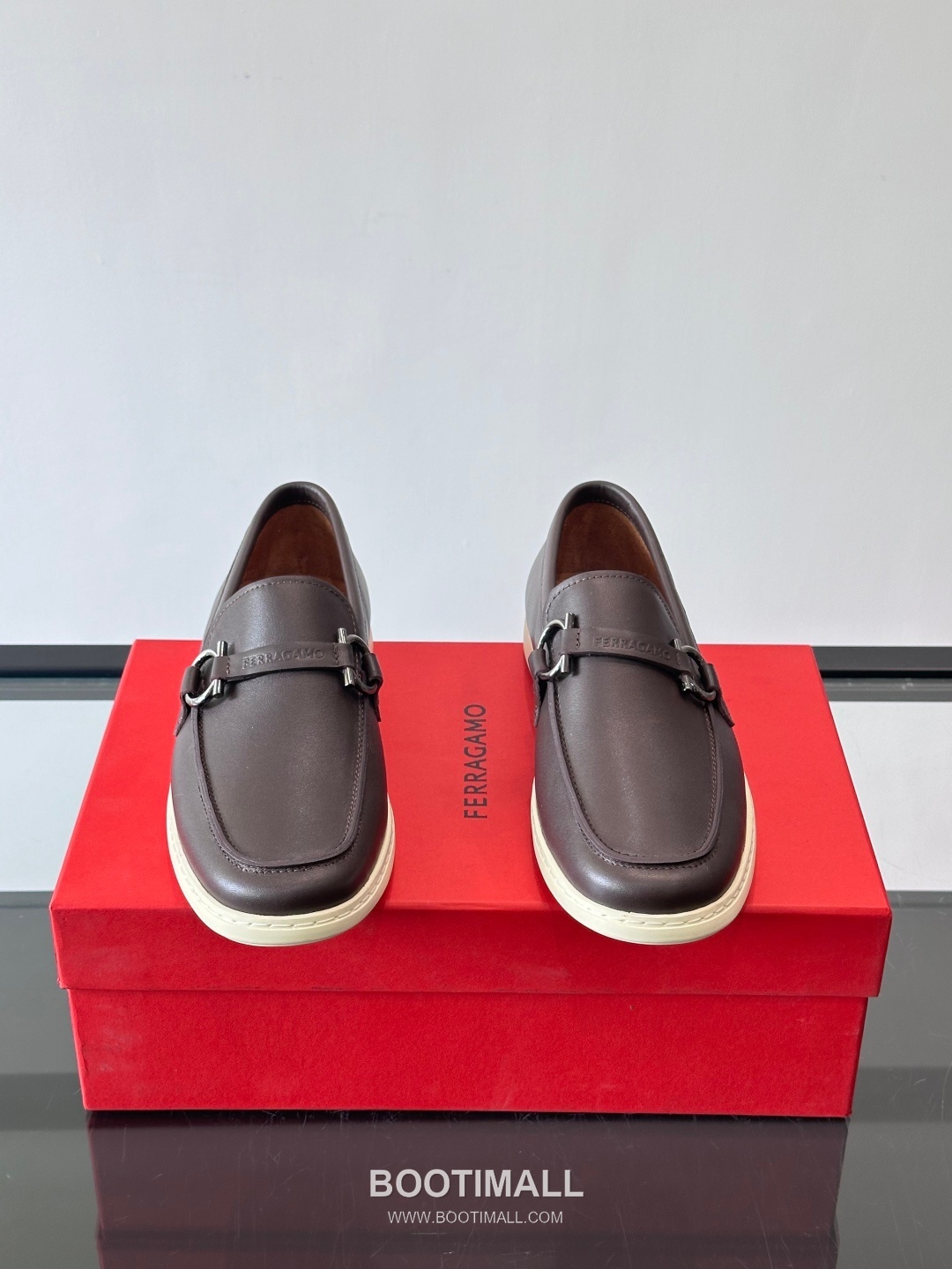 Salvatore Ferragamo Parigi Leather Driver Loafers 살바토레 페라가모 파리지 레더 드라이빙 로퍼 2