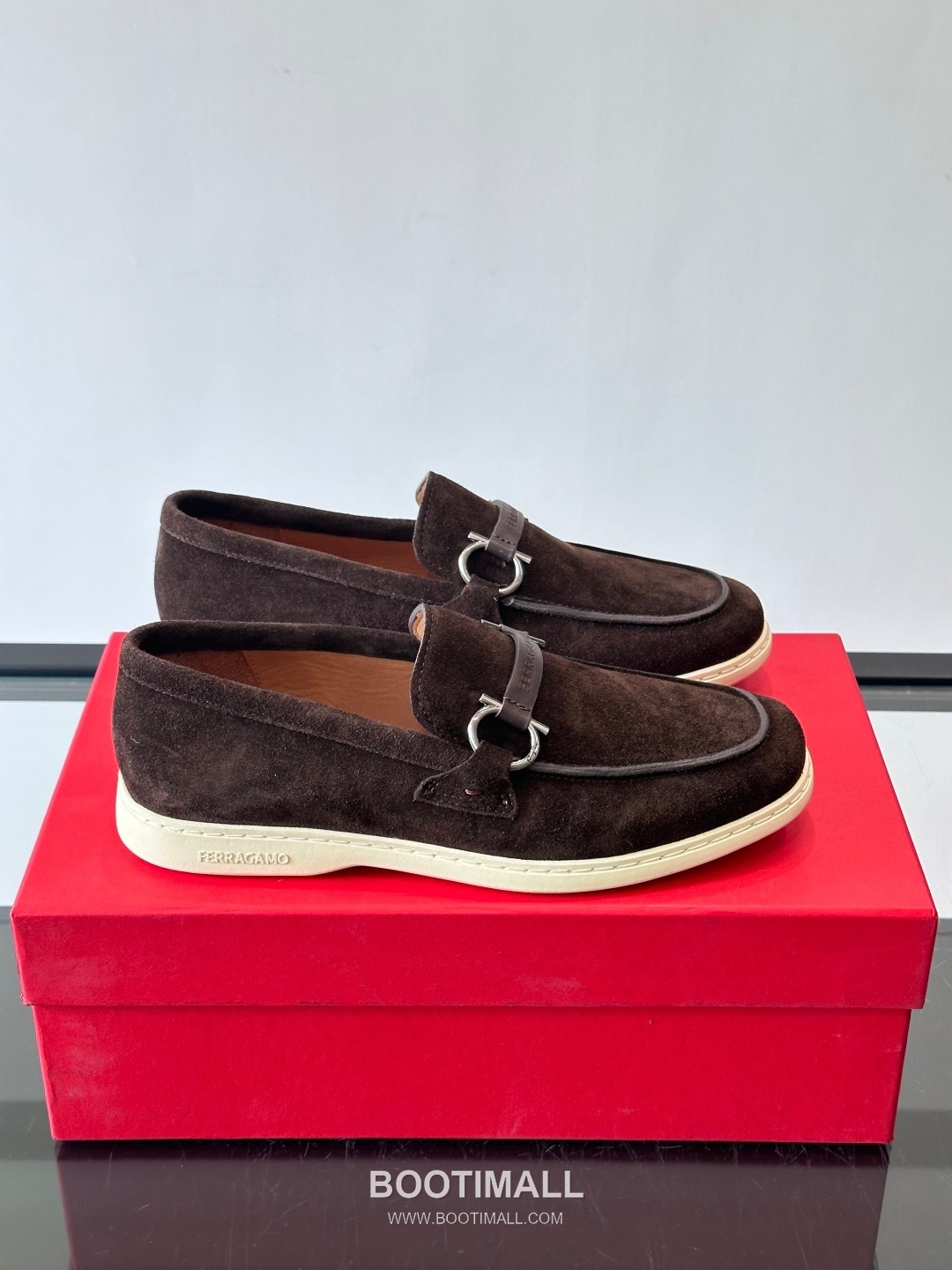 Salvatore Ferragamo Parigi Leather Driver Loafers 살바토레 페라가모 파리지 레더 드라이빙 로퍼 1