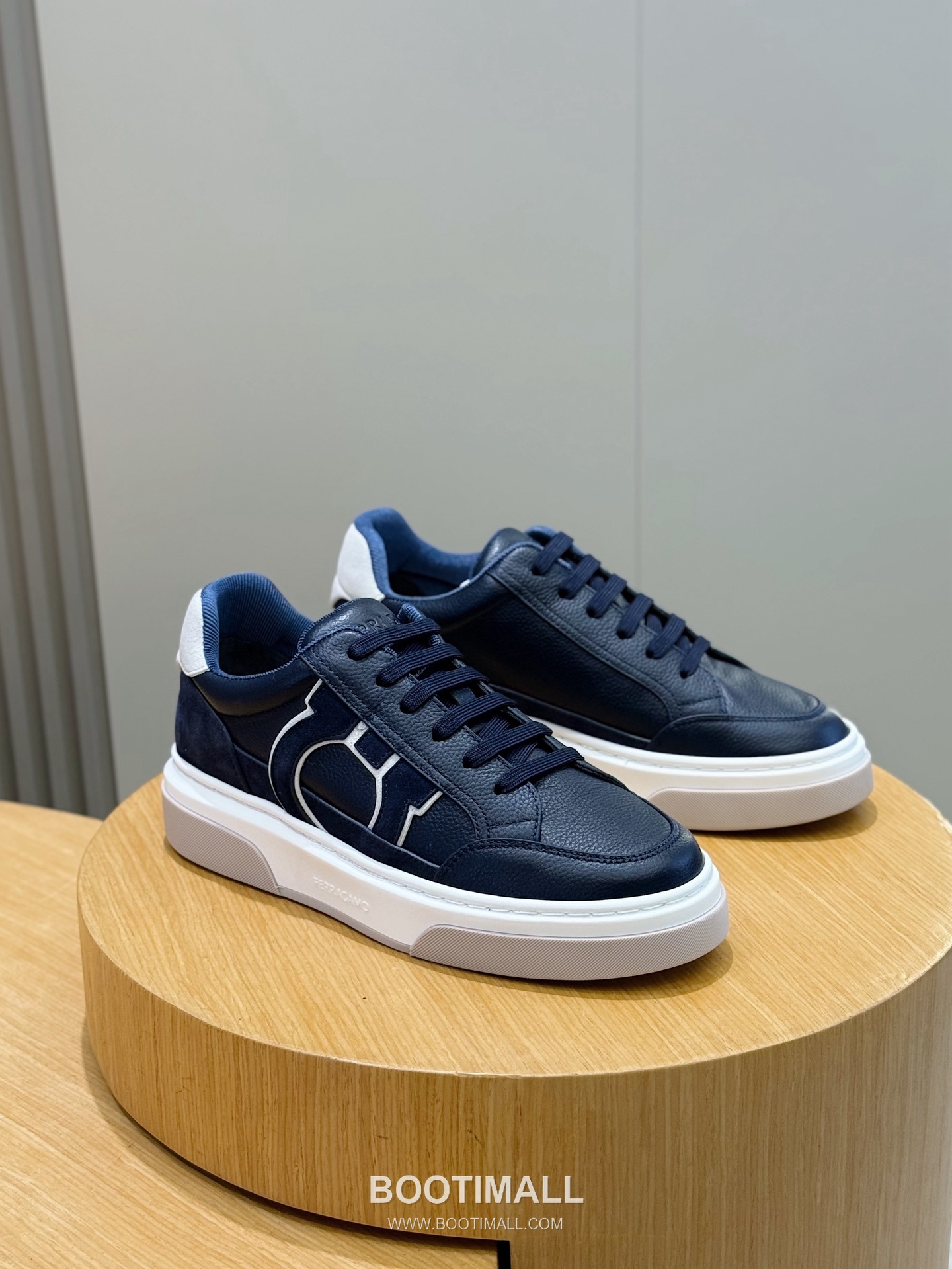 Salvatore Ferragamo Gancini Mesh Leather Low Sneakers 살바토레 페라가모 간치니 메쉬 레더 로우 스니커즈 3