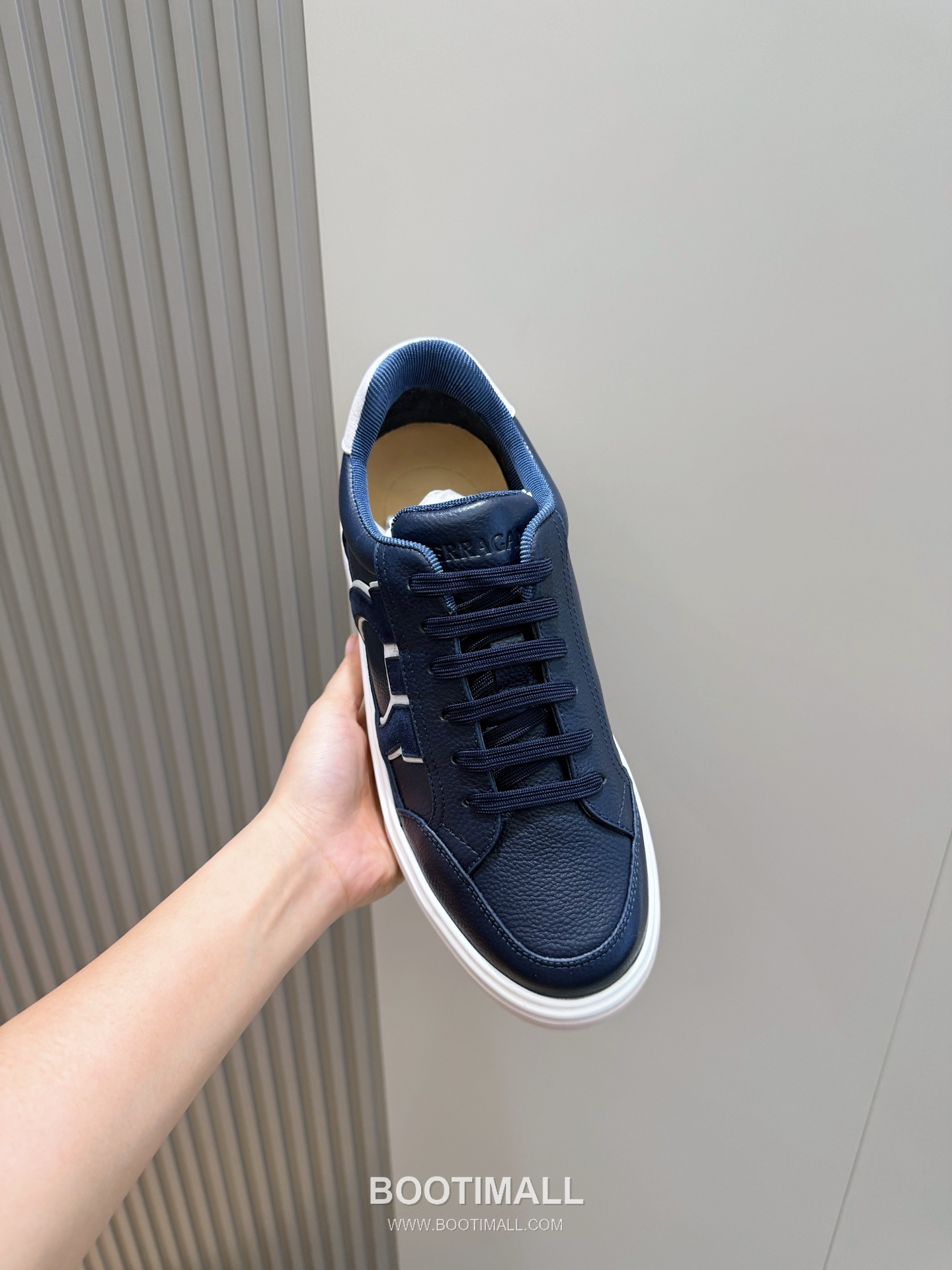 Salvatore Ferragamo Gancini Mesh Leather Low Sneakers 살바토레 페라가모 간치니 메쉬 레더 로우 스니커즈 4