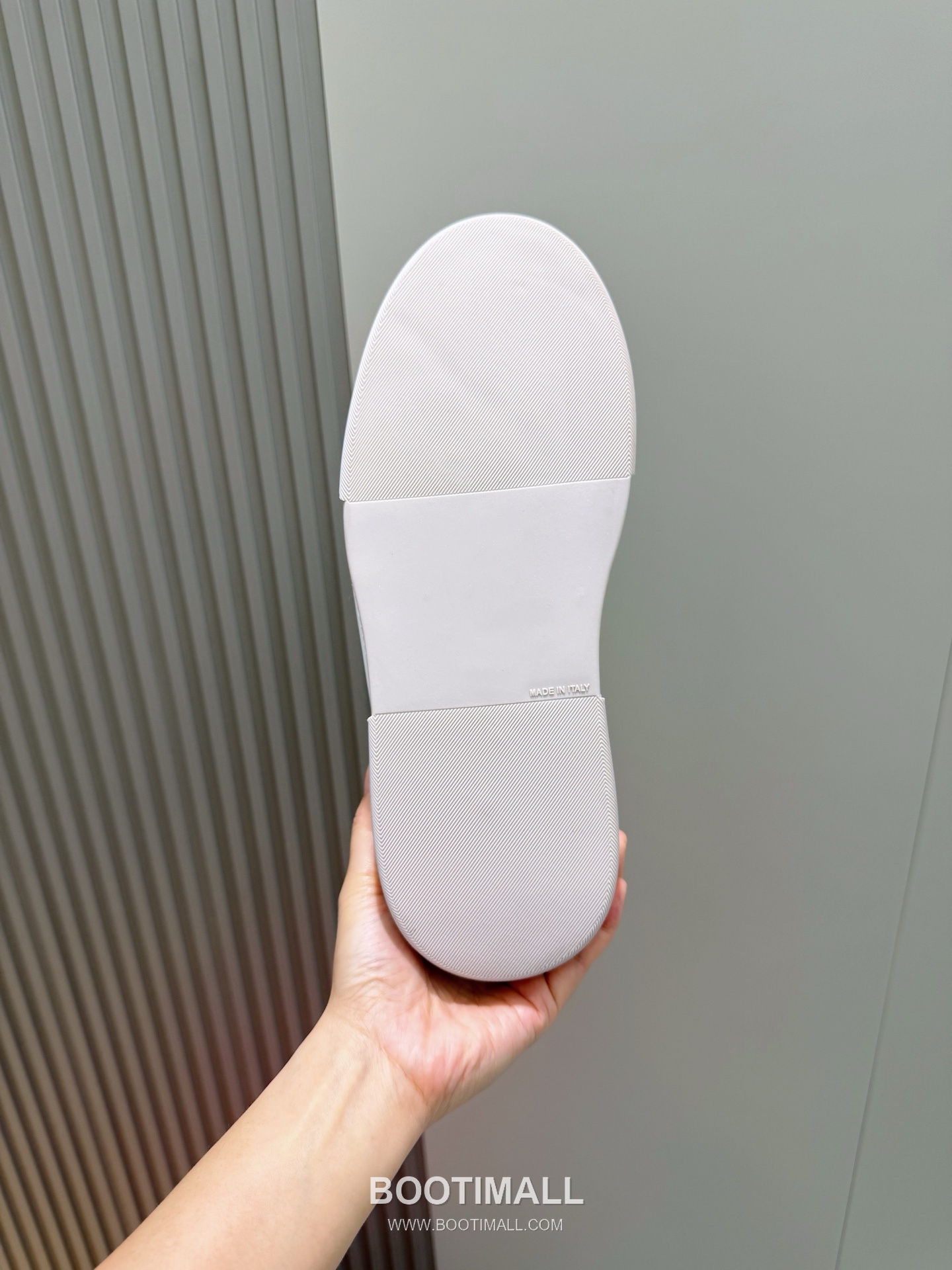 Salvatore Ferragamo Gancini Mesh Leather Low Sneakers 살바토레 페라가모 간치니 메쉬 레더 로우 스니커즈 9