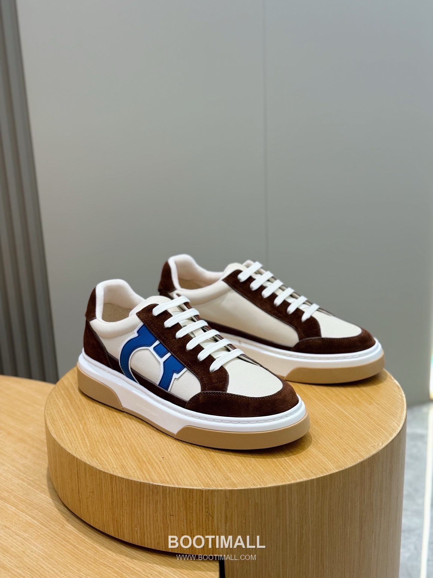 Salvatore Ferragamo Gancini Mesh Leather Low Sneakers 살바토레 페라가모 간치니 메쉬 레더 로우 스니커즈 3