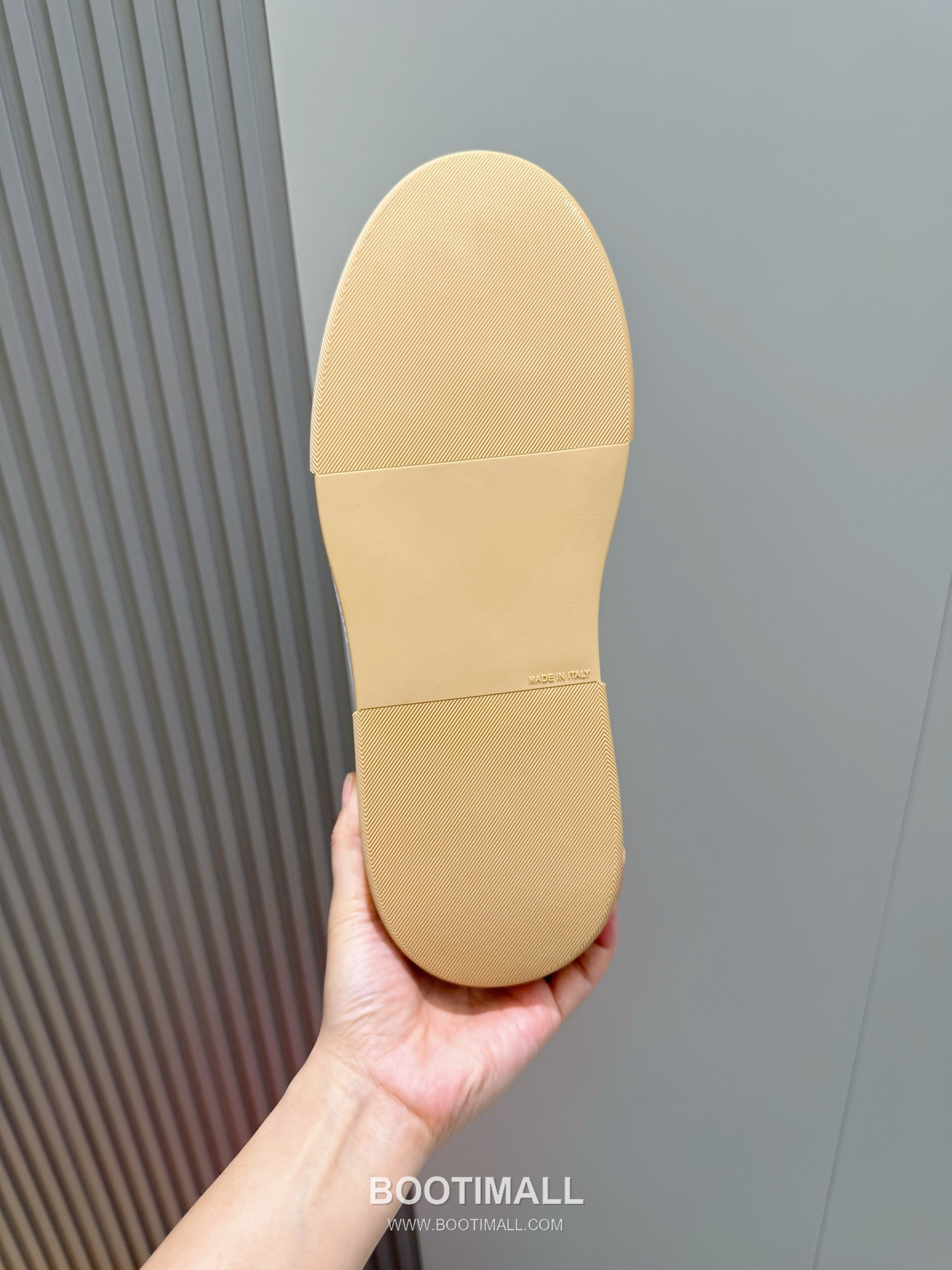 Salvatore Ferragamo Gancini Mesh Leather Low Sneakers 살바토레 페라가모 간치니 메쉬 레더 로우 스니커즈 9