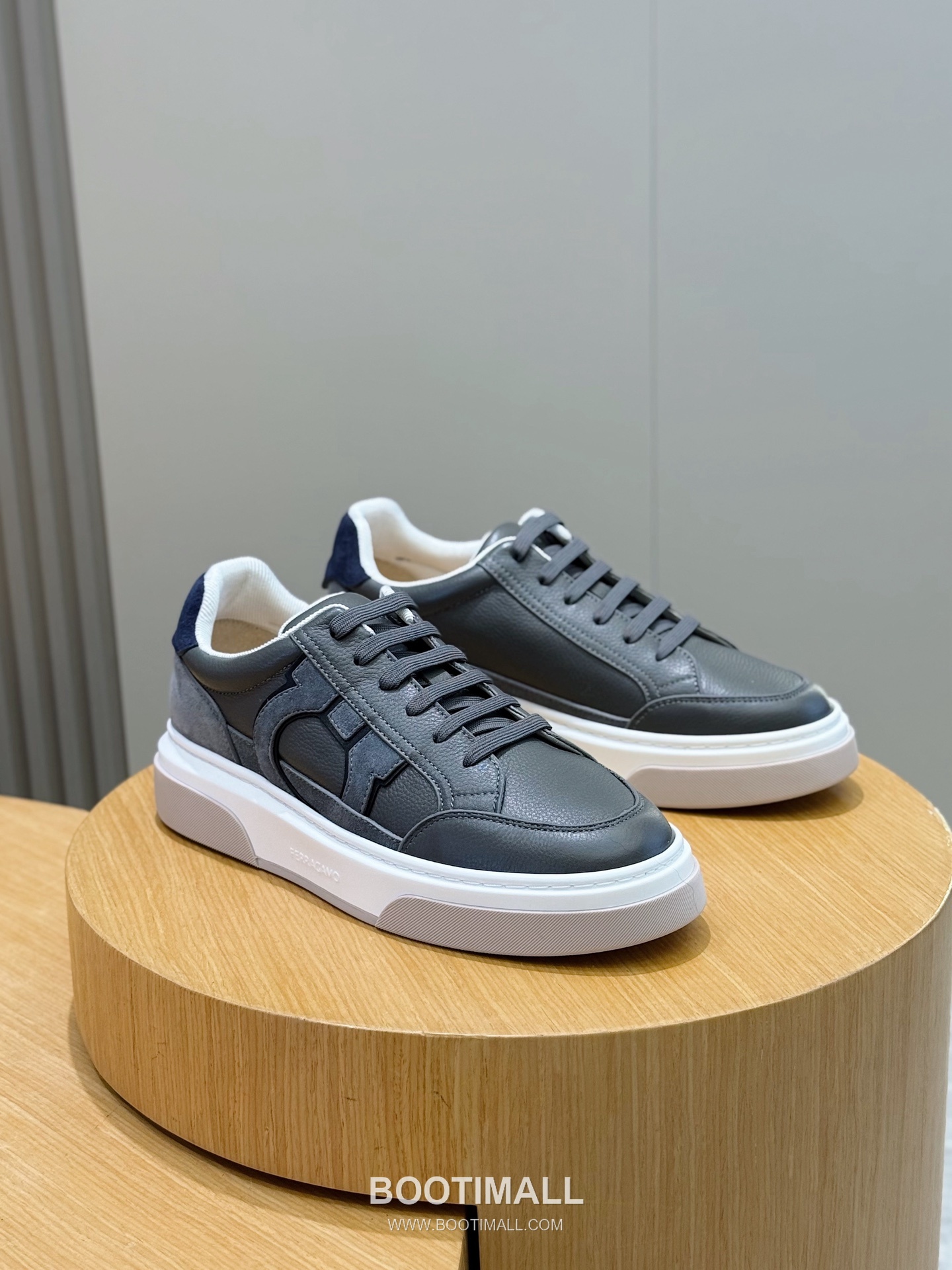Salvatore Ferragamo Gancini Mesh Leather Low Sneakers 살바토레 페라가모 간치니 메쉬 레더 로우 스니커즈 3