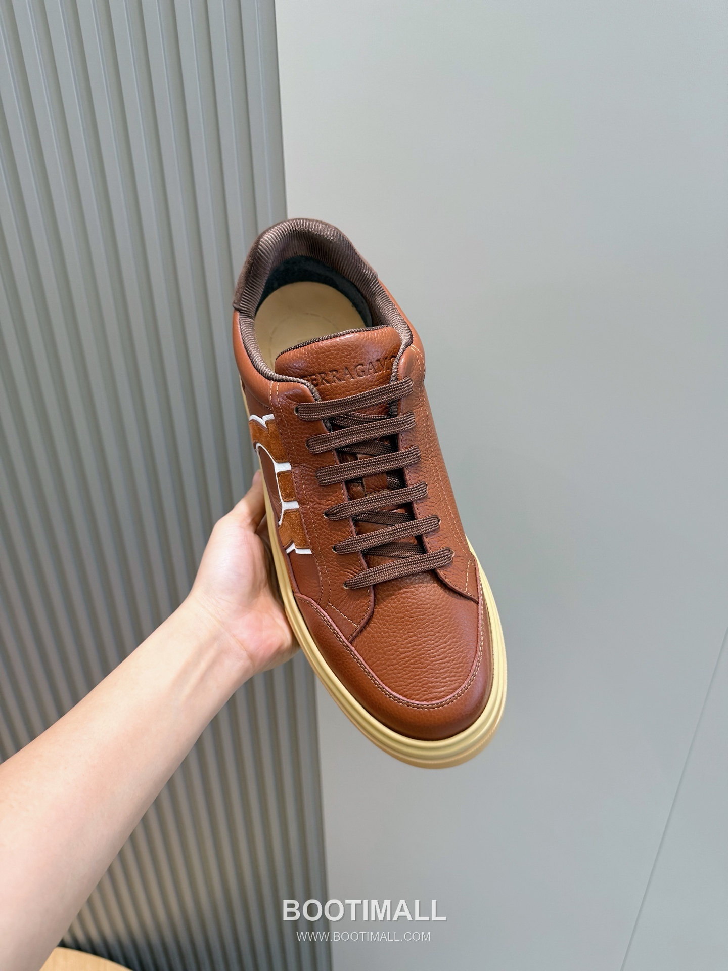 Salvatore Ferragamo Gancini Mesh Leather Low Sneakers 살바토레 페라가모 간치니 메쉬 레더 로우 스니커즈 4