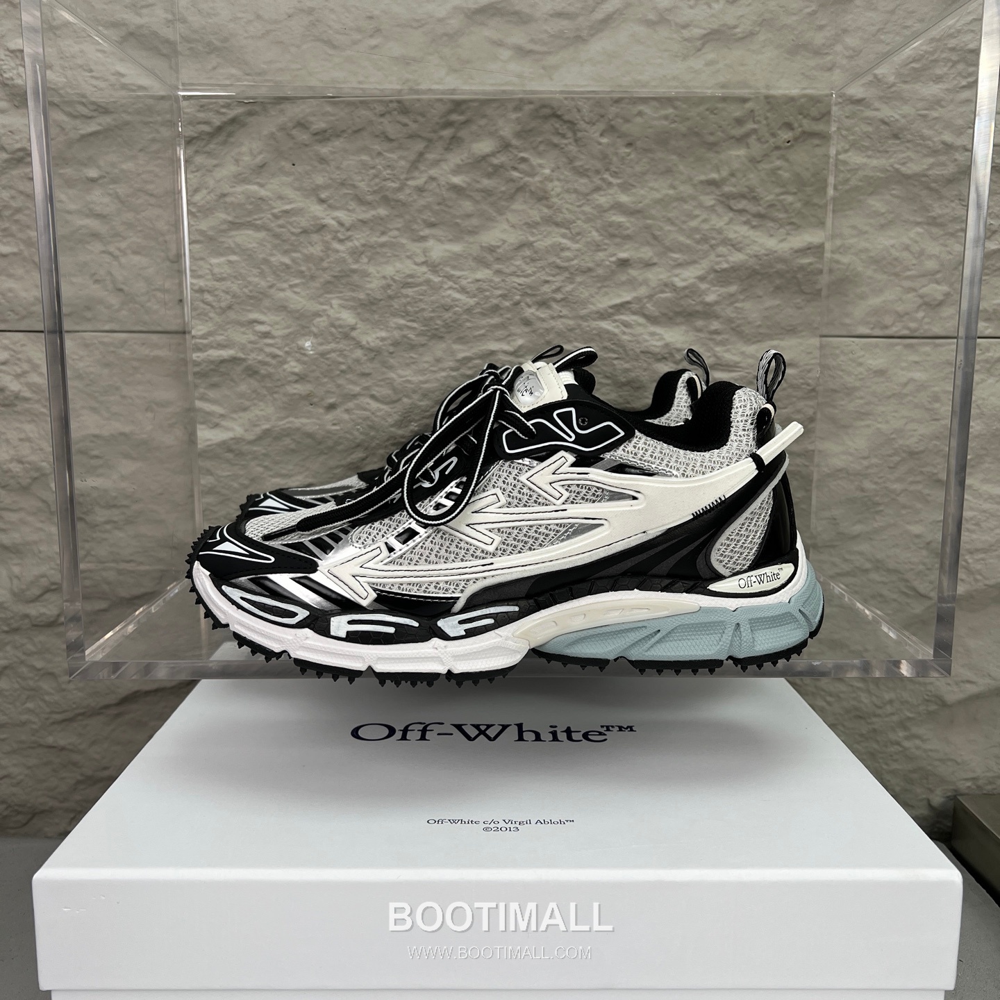 Off-White ODSY-1000 Sneakers 오프화이트 ODSY-1000 스니커즈 1