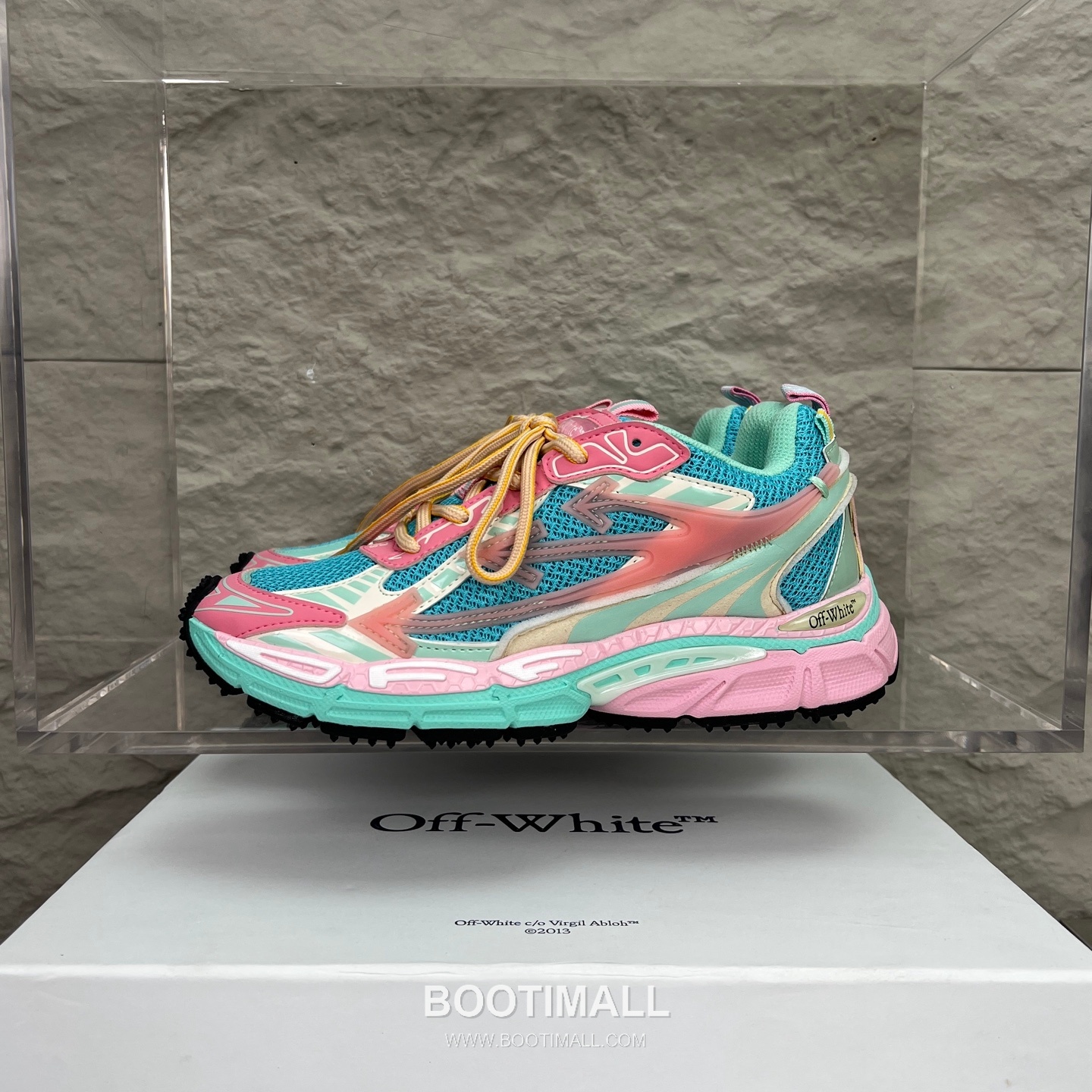 Off-White ODSY-1000 Sneakers 오프화이트 ODSY-1000 스니커즈 1