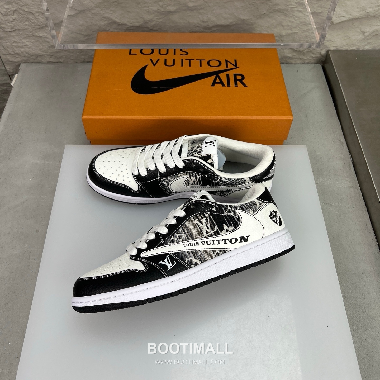 Nike SB Dunk Low x Louis Vuitton Sneakers 나이키 SB 덩크 로우 루이비통 스니커즈 4