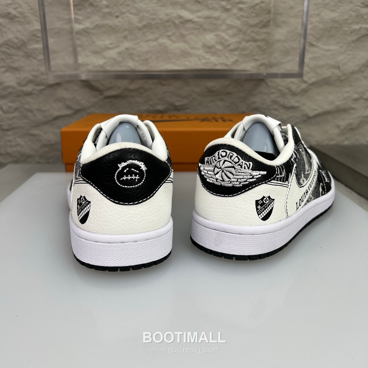 Nike SB Dunk Low x Louis Vuitton Sneakers 나이키 SB 덩크 로우 루이비통 스니커즈 8