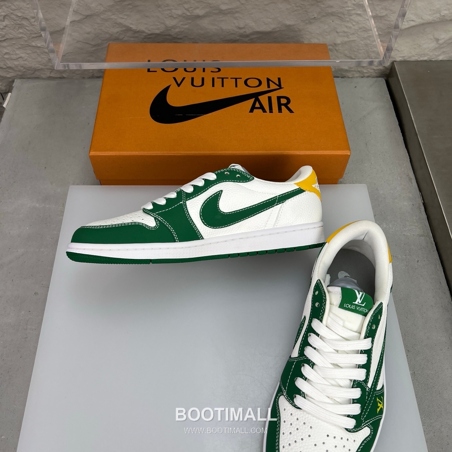 Nike SB Dunk Low x Louis Vuitton Sneakers 나이키 SB 덩크 로우 루이비통 스니커즈 5