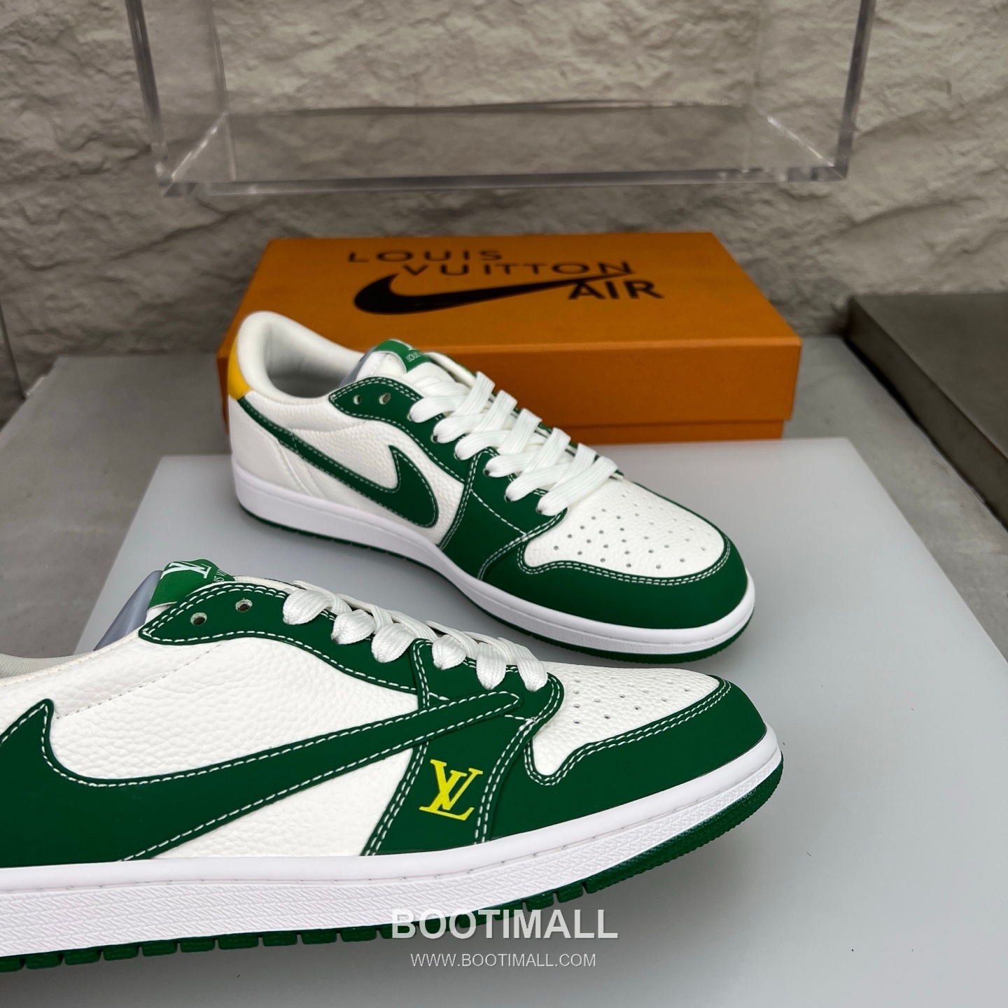 Nike SB Dunk Low x Louis Vuitton Sneakers 나이키 SB 덩크 로우 루이비통 스니커즈 6