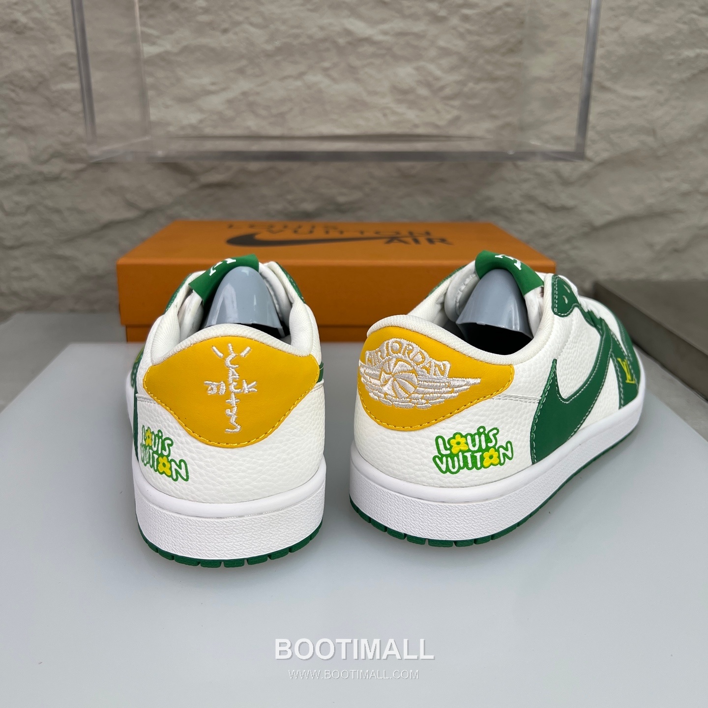 Nike SB Dunk Low x Louis Vuitton Sneakers 나이키 SB 덩크 로우 루이비통 스니커즈 8