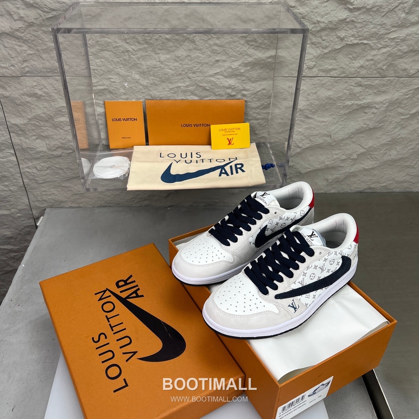 Nike SB Dunk Low x Louis Vuitton Sneakers 나이키 SB 덩크 로우 루이비통 스니커즈 2