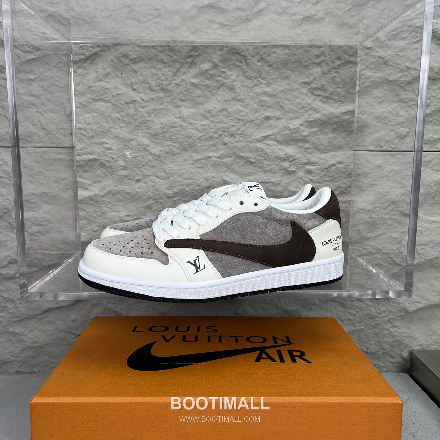 Nike SB Dunk Low x Louis Vuitton Sneakers 나이키 SB 덩크 로우 루이비통 스니커즈 1