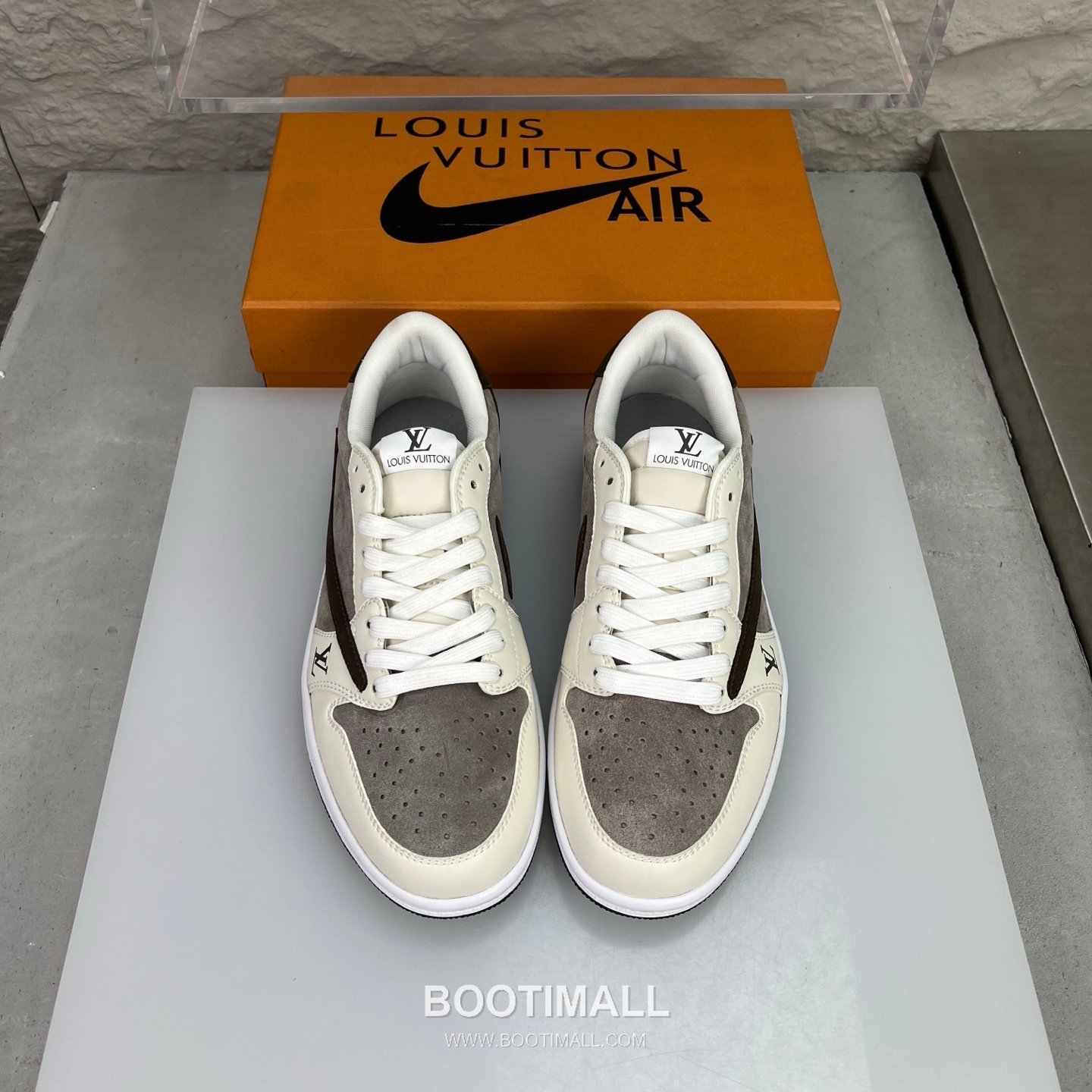 Nike SB Dunk Low x Louis Vuitton Sneakers 나이키 SB 덩크 로우 루이비통 스니커즈 3