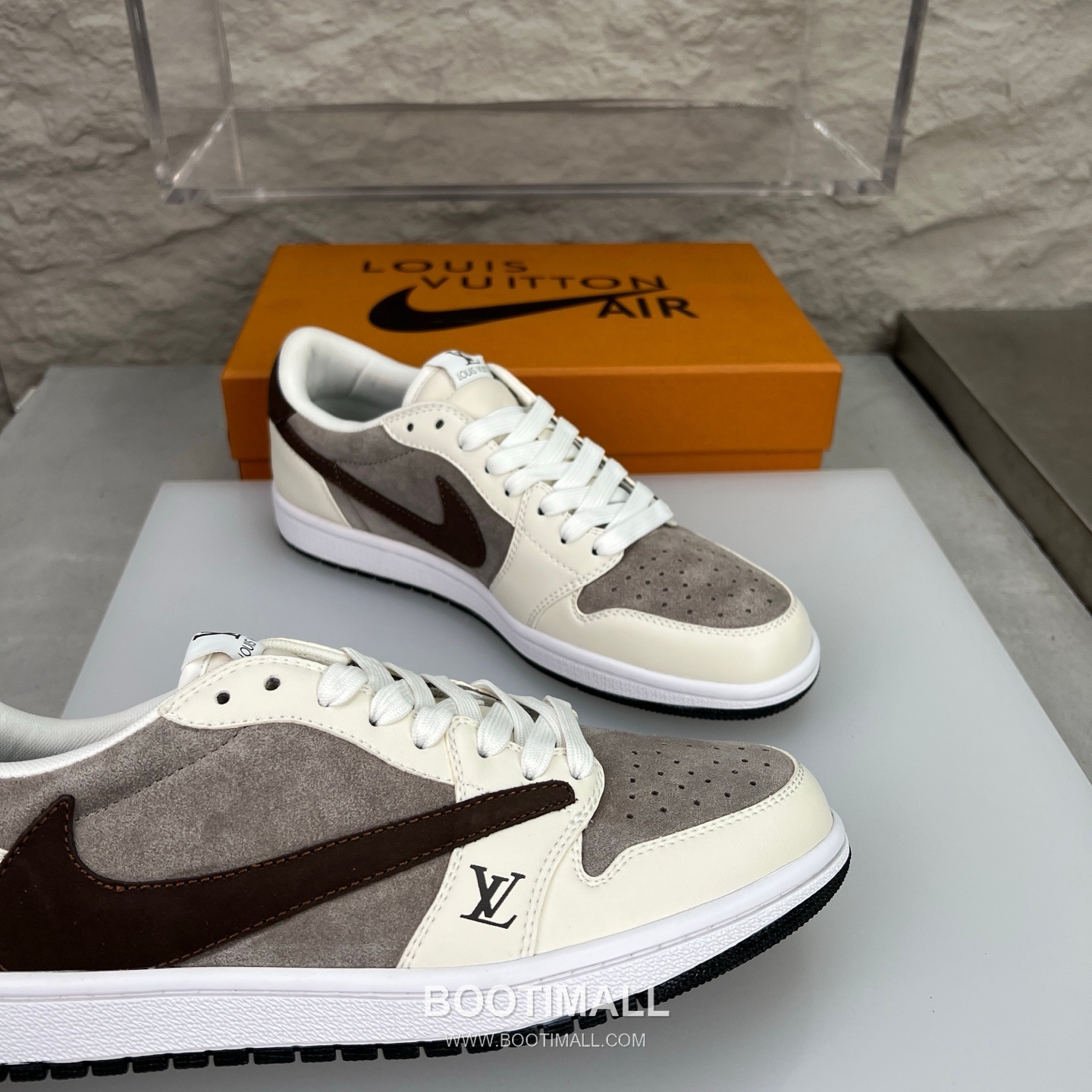 Nike SB Dunk Low x Louis Vuitton Sneakers 나이키 SB 덩크 로우 루이비통 스니커즈 6