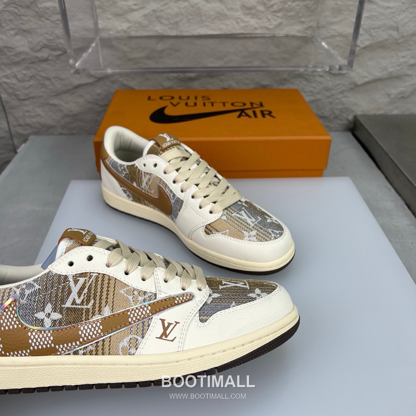 Nike SB Dunk Low x Louis Vuitton Sneakers 나이키 SB 덩크 로우 루이비통 스니커즈 6