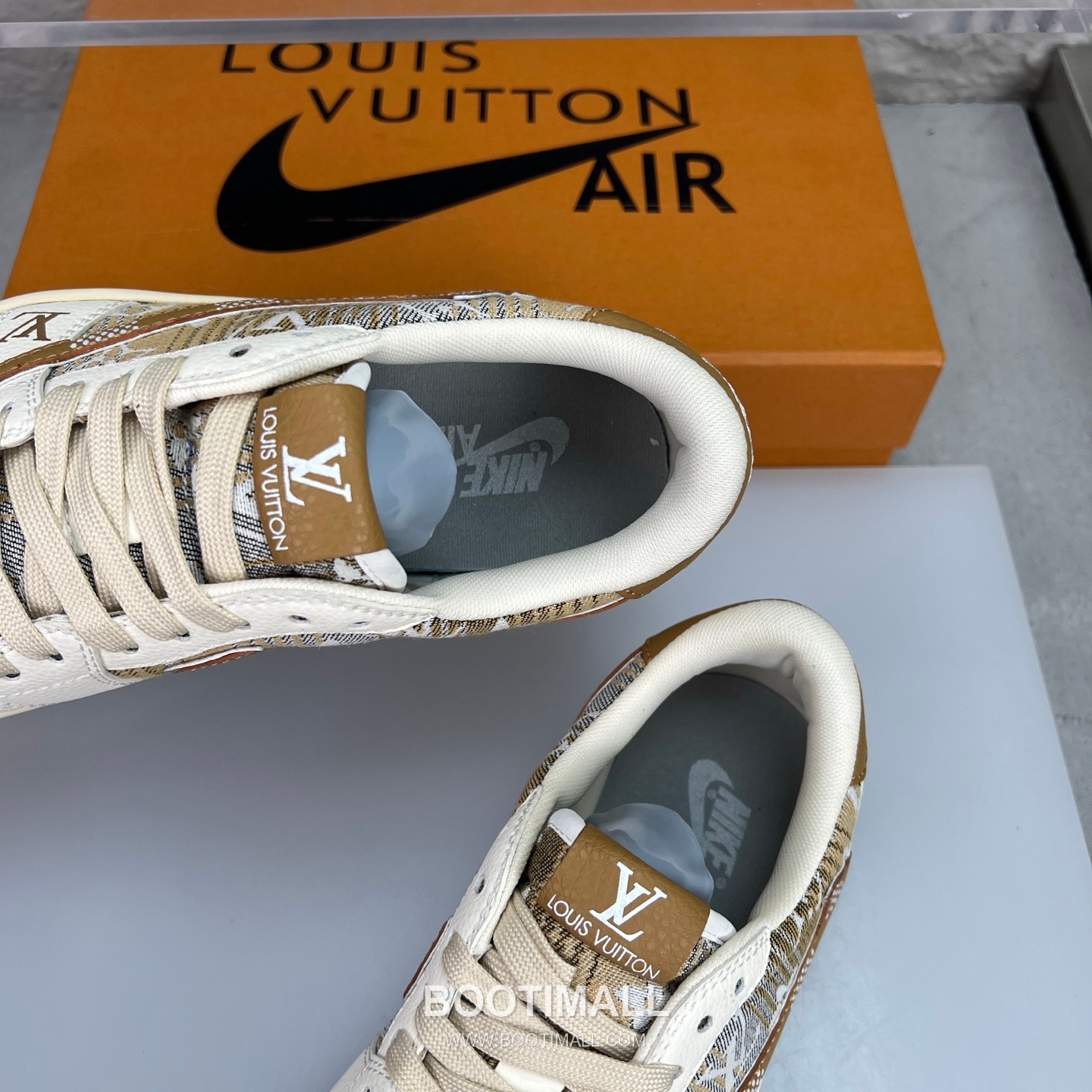 Nike SB Dunk Low x Louis Vuitton Sneakers 나이키 SB 덩크 로우 루이비통 스니커즈 7