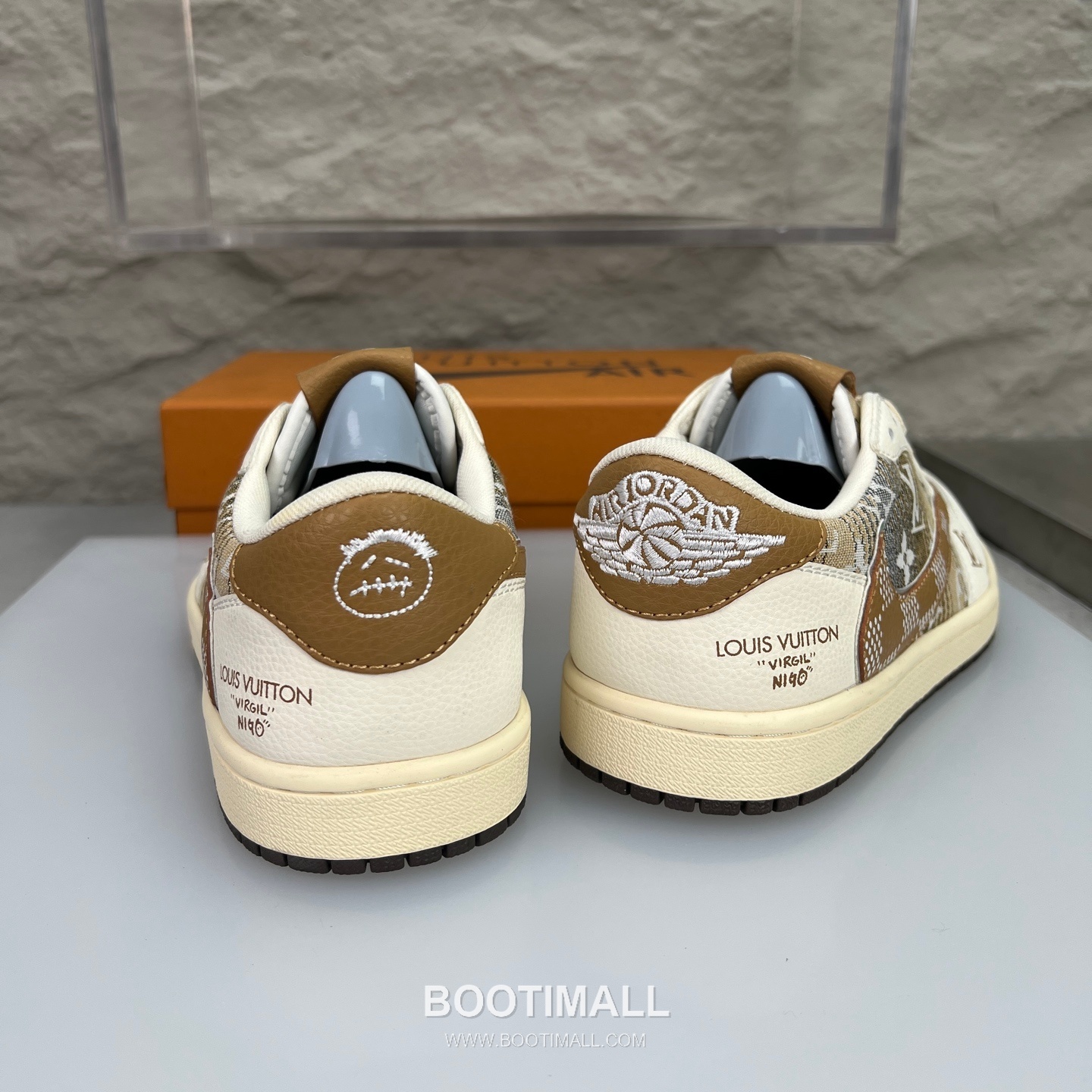 Nike SB Dunk Low x Louis Vuitton Sneakers 나이키 SB 덩크 로우 루이비통 스니커즈 8