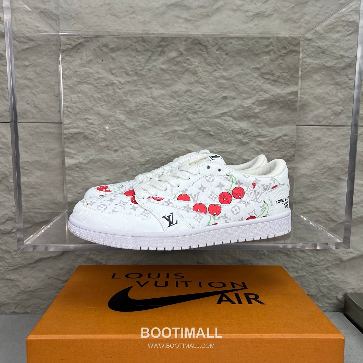 Nike SB Dunk Low x Louis Vuitton Sneakers 나이키 SB 덩크 로우 루이비통 스니커즈 1