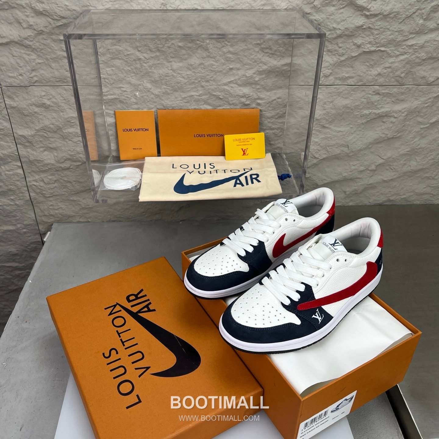 Nike SB Dunk Low x Louis Vuitton Sneakers 나이키 SB 덩크 로우 루이비통 스니커즈 2