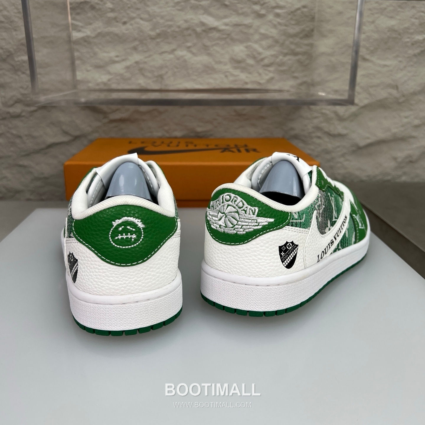 Nike SB Dunk Low x Louis Vuitton Sneakers 나이키 SB 덩크 로우 루이비통 스니커즈 8