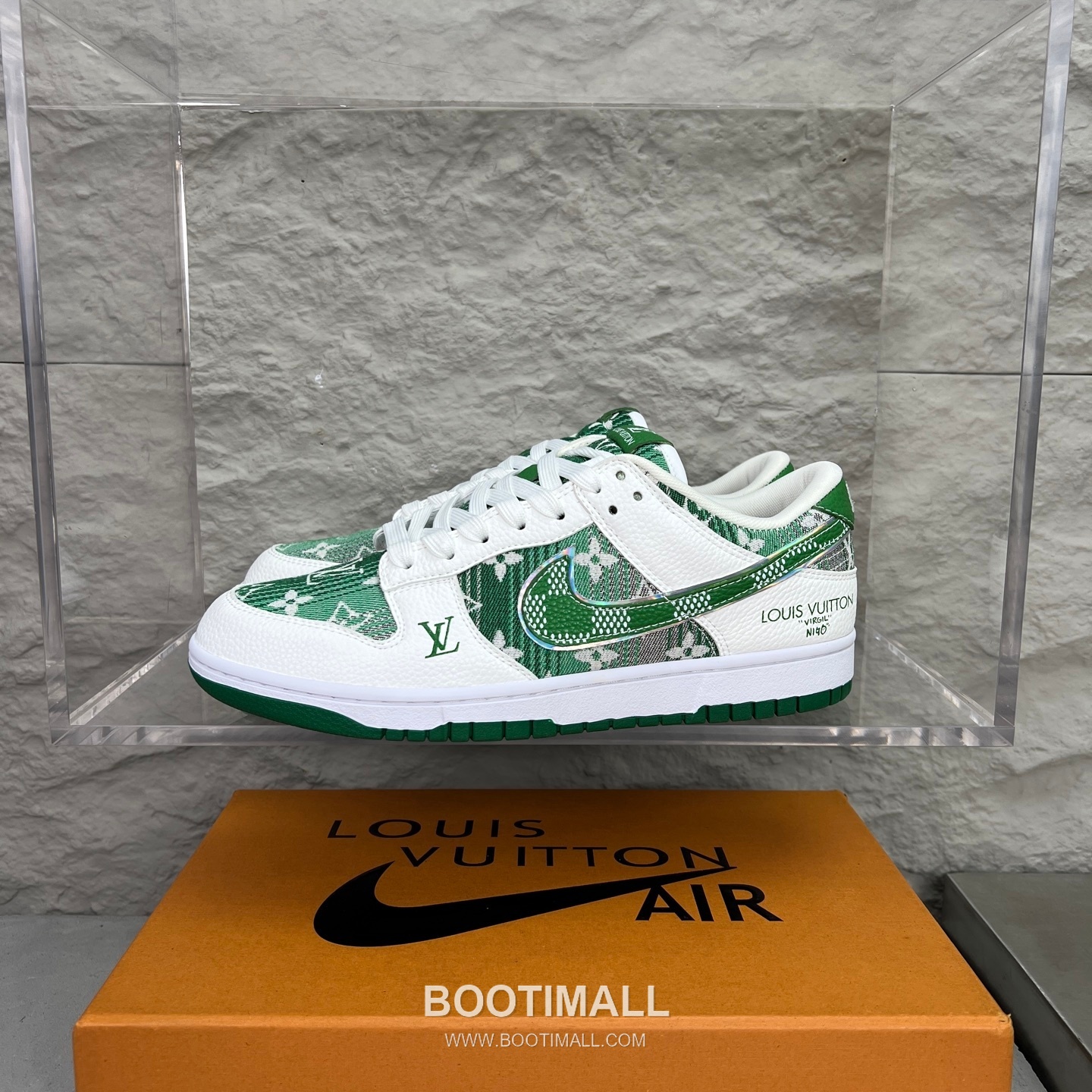 Nike SB Dunk Low x Louis Vuitton Sneakers 나이키 SB 덩크 로우 루이비통 스니커즈 1