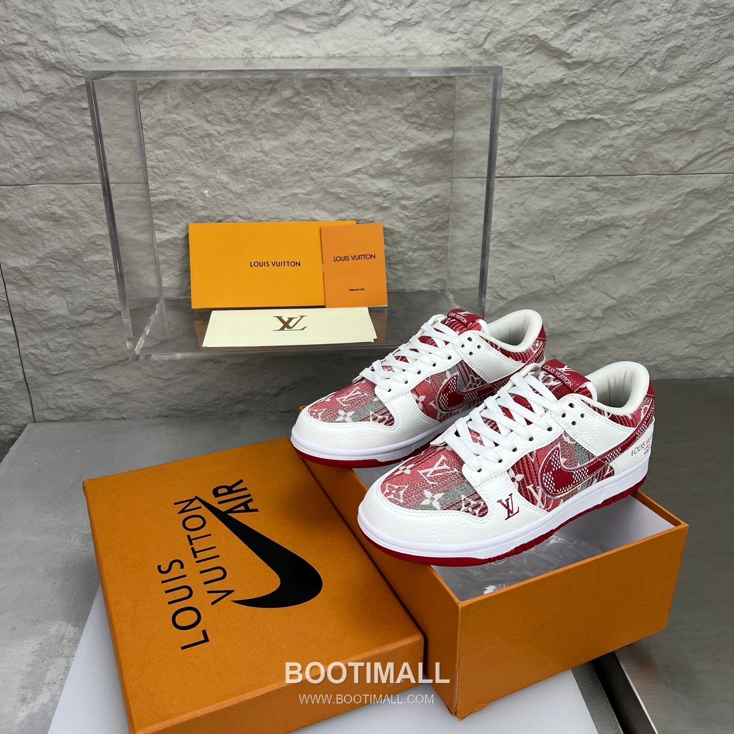 Nike SB Dunk Low x Louis Vuitton Sneakers 나이키 SB 덩크 로우 루이비통 스니커즈 2