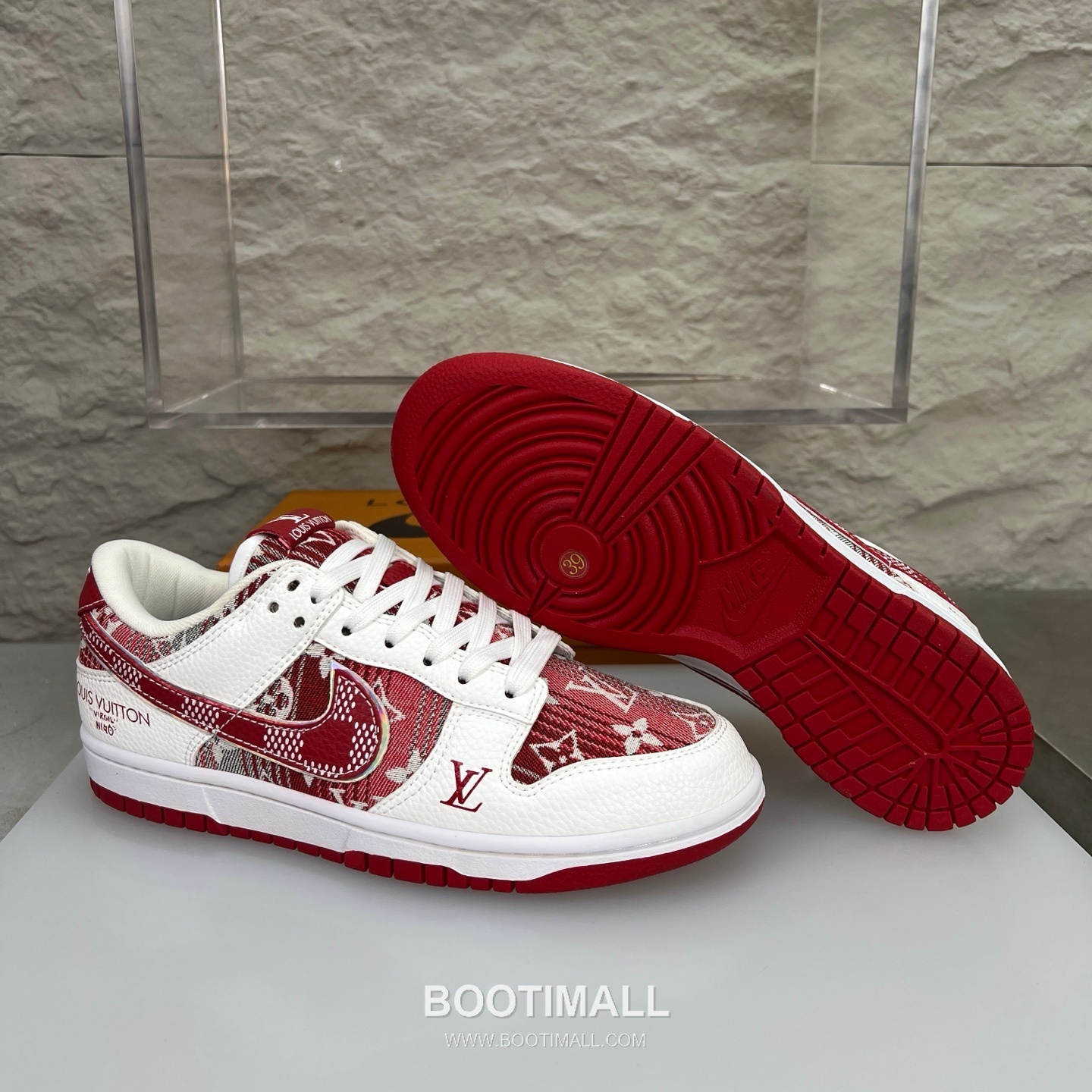 Nike SB Dunk Low x Louis Vuitton Sneakers 나이키 SB 덩크 로우 루이비통 스니커즈 9