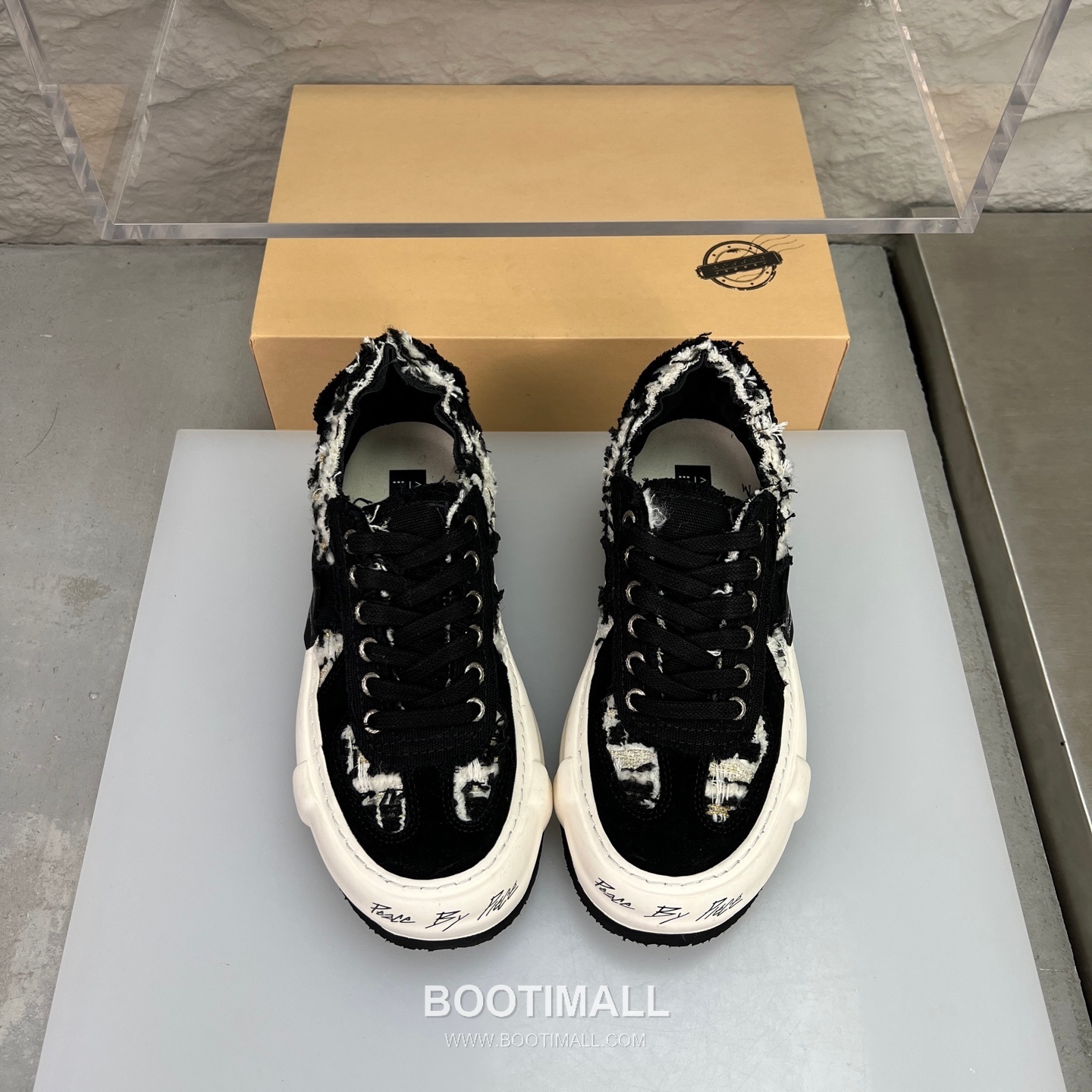 xVESSEL G.O.P Low Deconstructed Suede Sneakers 엑스베슬 G.O.P 로우 디컨스트럭티드 스웨이드 스니커즈 3