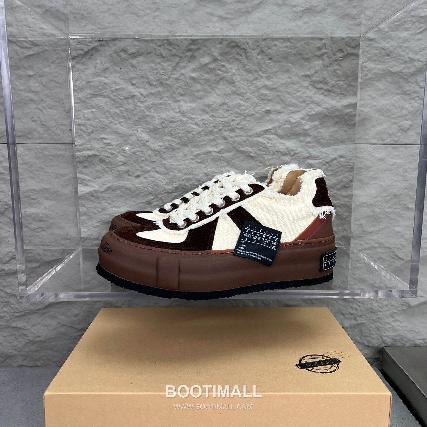 xVESSEL G.O.P Low Deconstructed Suede Sneakers 엑스베슬 G.O.P 로우 디컨스트럭티드 스웨이드 스니커즈 1