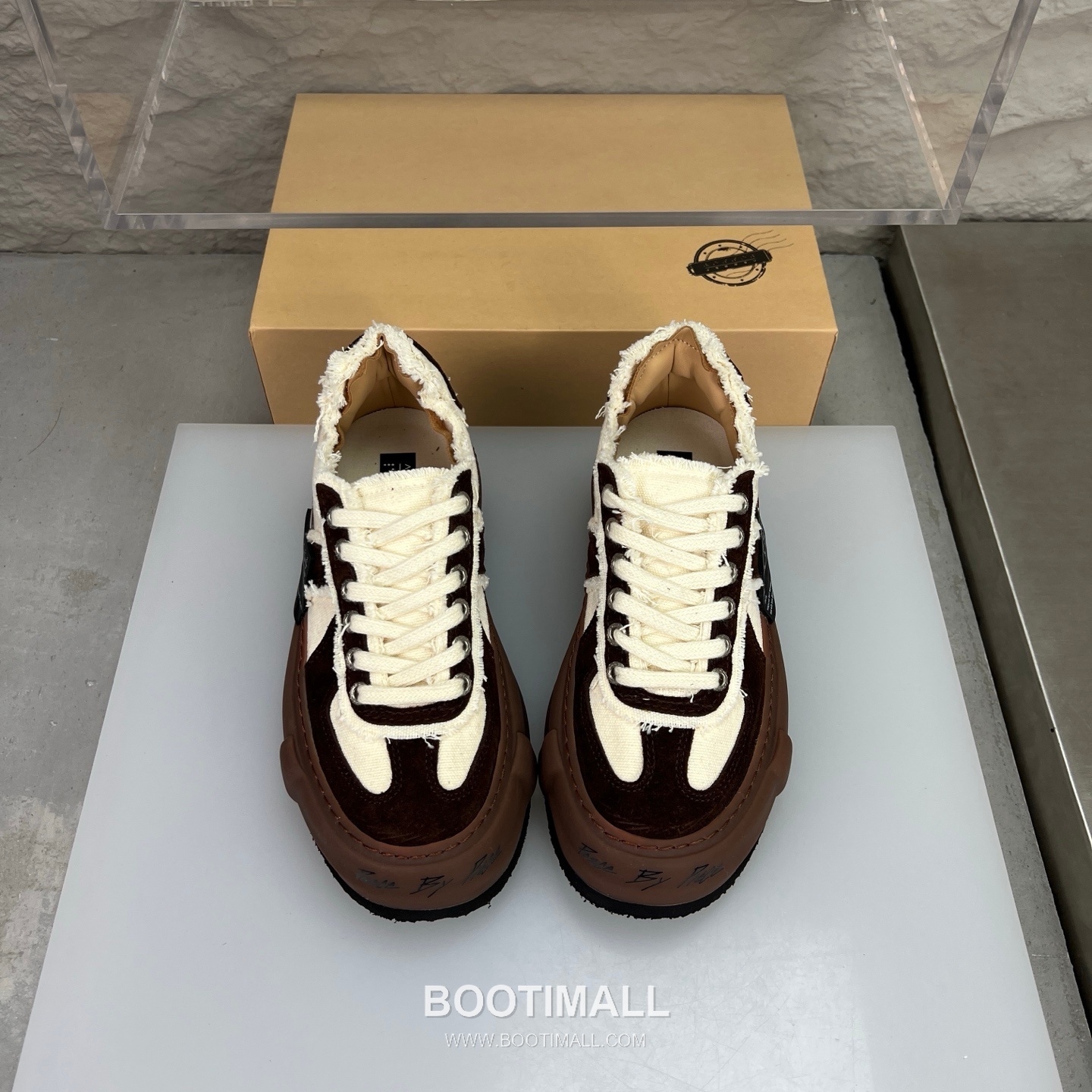 xVESSEL G.O.P Low Deconstructed Suede Sneakers 엑스베슬 G.O.P 로우 디컨스트럭티드 스웨이드 스니커즈 3