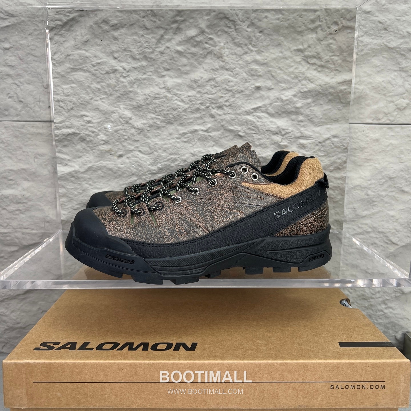 Salomon X-ALP Suede Sneakers 살로몬 X-ALP 스웨이드 스니커즈 1