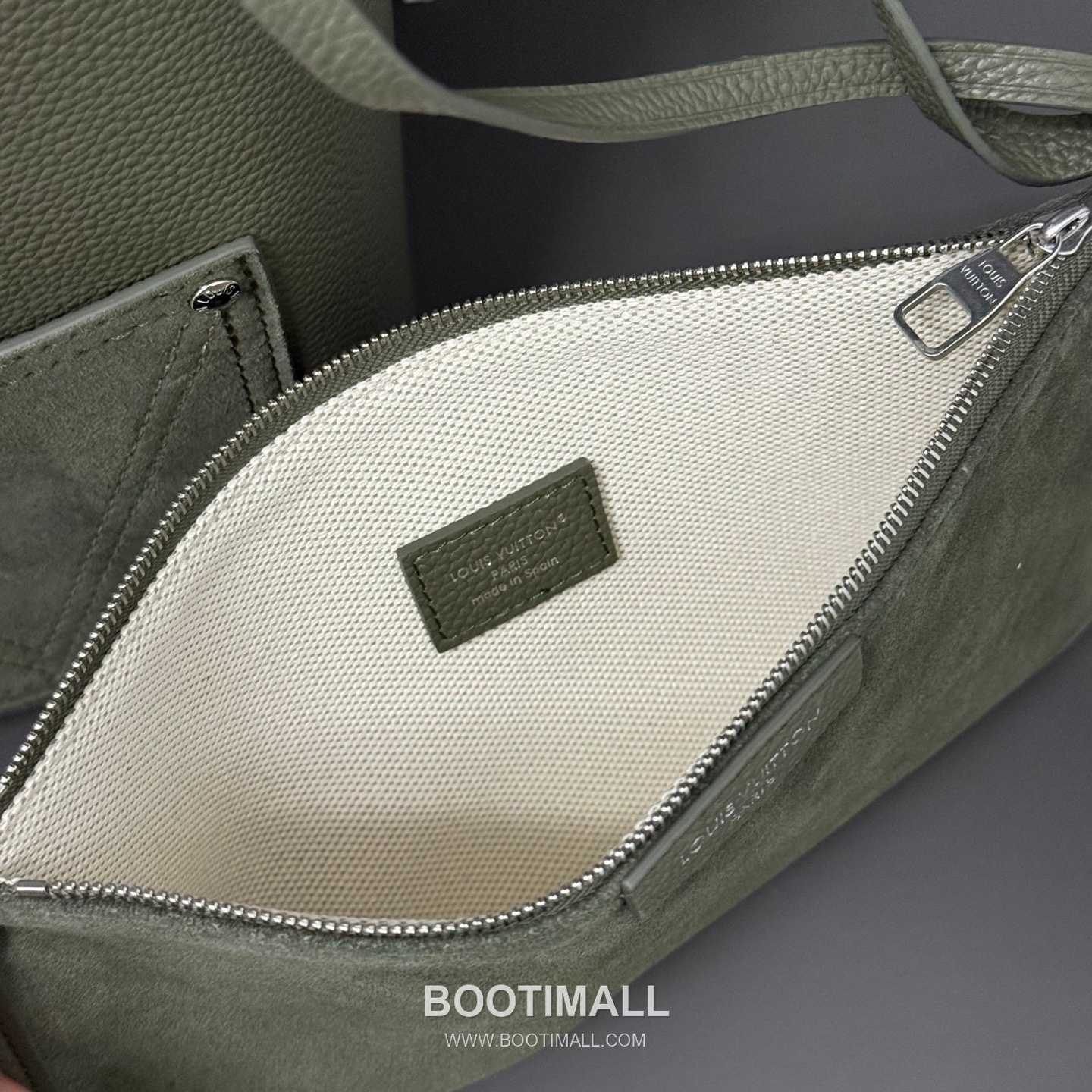 Louis Vuitton Verso Hobo Bag LV Touch Calfskin Leather 루이비통 베르소 호보 LV 터치 카프스킨 숄더백 33cm 11