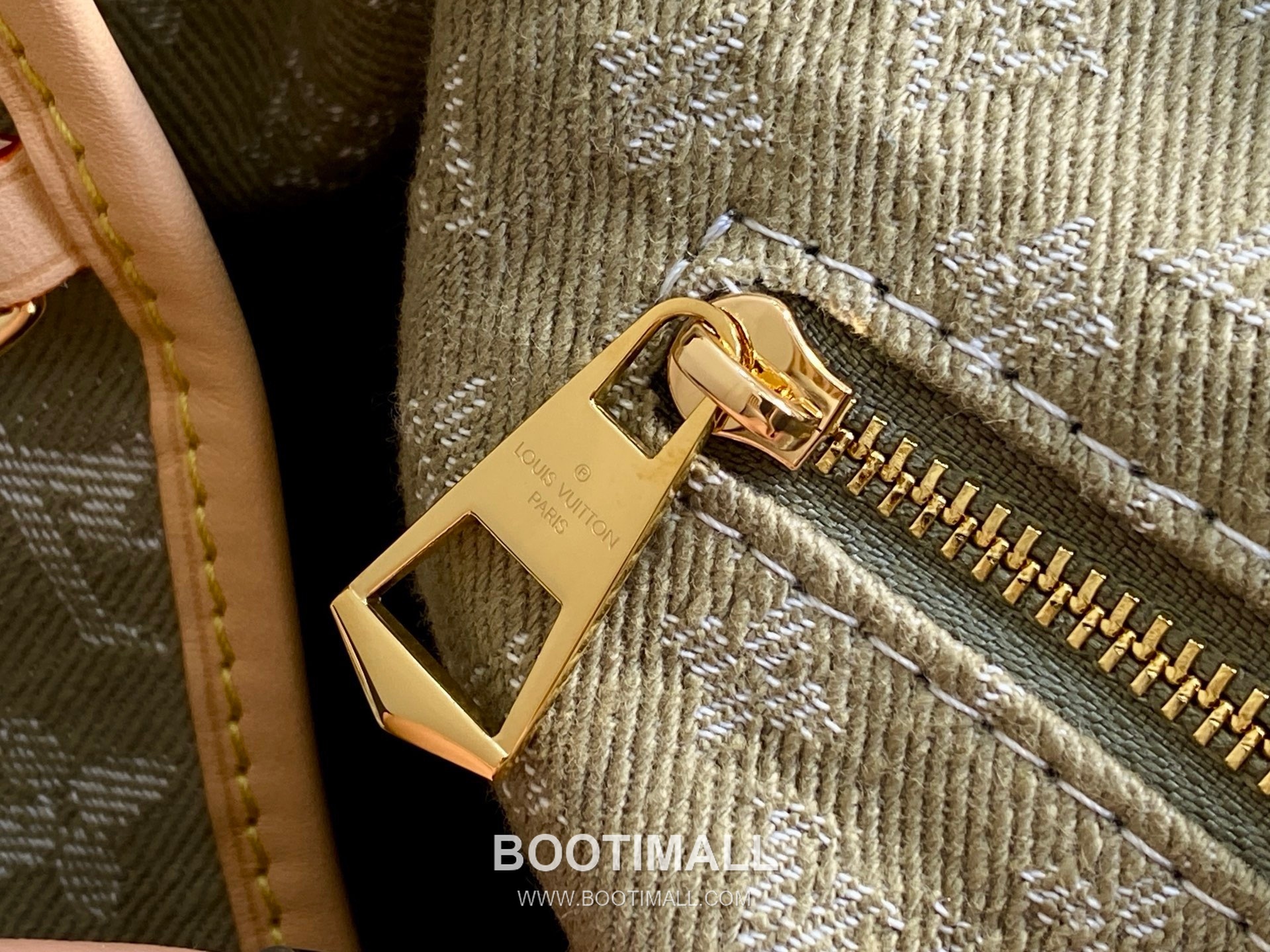 Louis Vuitton Carryall Cargo Denim Rendez-Vous Canvas Tote Bag 루이비통 캐리올 카고 데님 랑데부 토트백 33.5cm 13