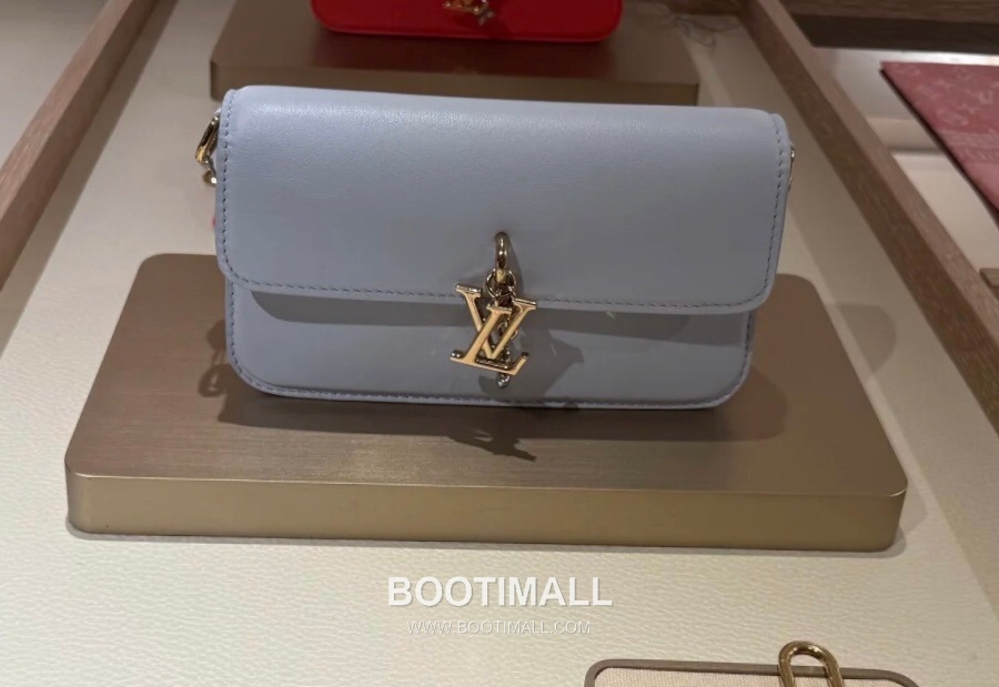 Louis Vuitton Wallet On Chain Bloom Calfskin Leather Bag 루이비통 월렛 온 체인 M14547 블룸 카프스킨 크로스백 20cm 3