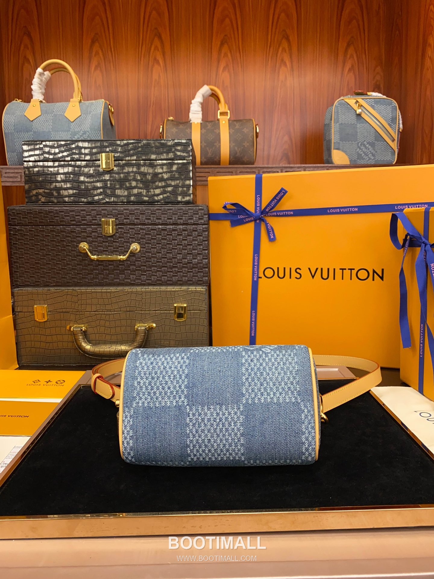 Louis Vuitton Speedy 18 Bandoulière Damier Denim Canvas Bag 루이비통 스피디 18 반둘리에 다미에 데님 캔버스 백 18cm 14