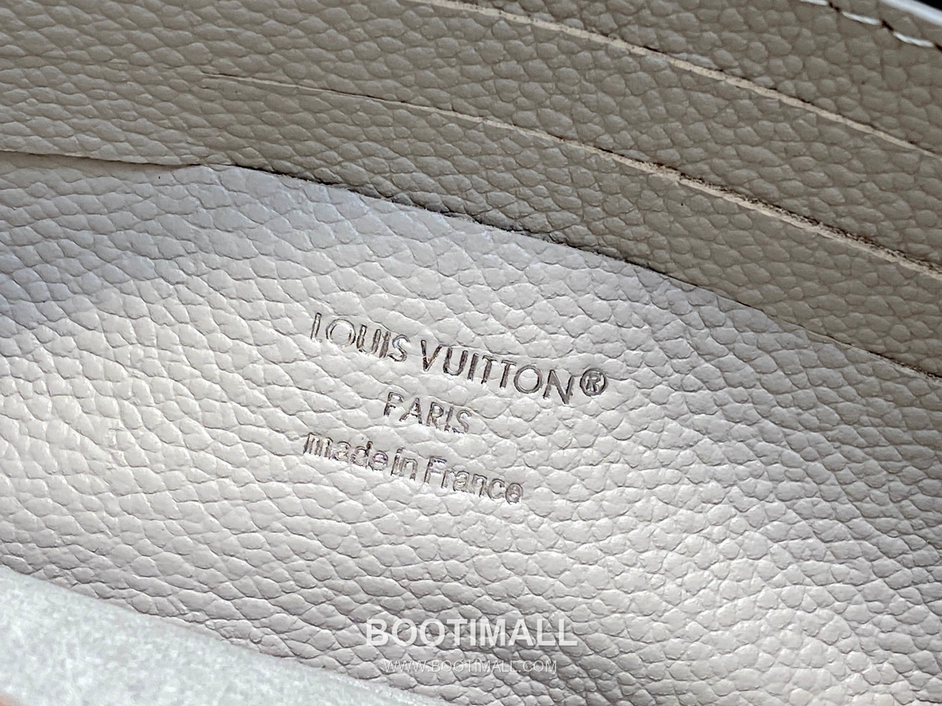 Louis Vuitton Portefeuille Chaîne Rosy Monogram Empreinte Leather Bag 루이비통 포르트푀유 체인 로지 모노그램 M13570 앙프렝뜨 체인백 19.5cm 13