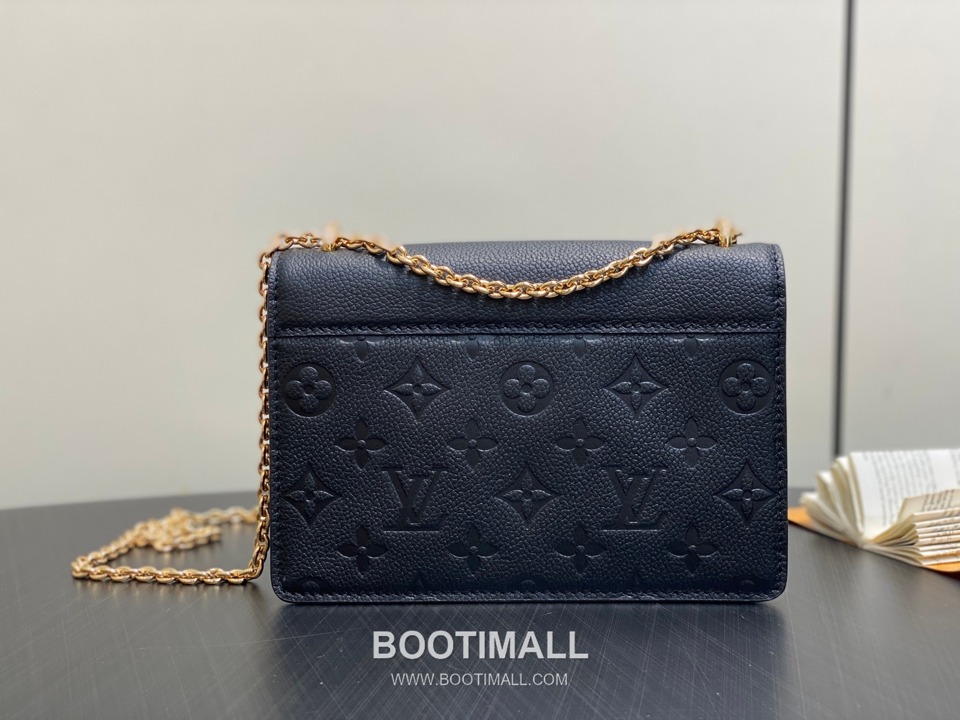 Louis Vuitton Portefeuille Chaîne Rosy Monogram Empreinte Leather Bag 루이비통 포르트푀유 M13569 체인 로지 모노그램 앙프렝뜨 체인백 19.5cm 7