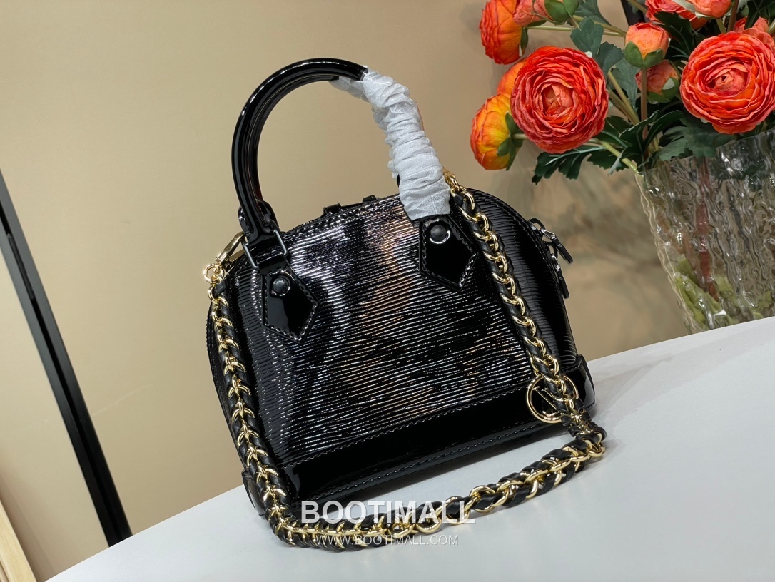Louis Vuitton Alma Mini LV&I Epi Leather Top Handle Bag 루이비통 알마 미니 K00015 LV&I 에피 레더 탑핸들백 18cm 3
