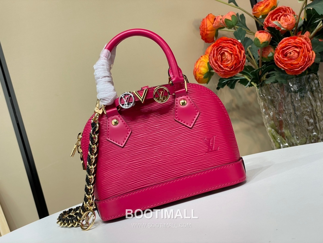 Louis Vuitton Alma Mini LV&I Epi Leather Top Handle Bag 루이비통 알마 미니 K00015 LV&I 에피 레더 탑핸들백 18cm 1