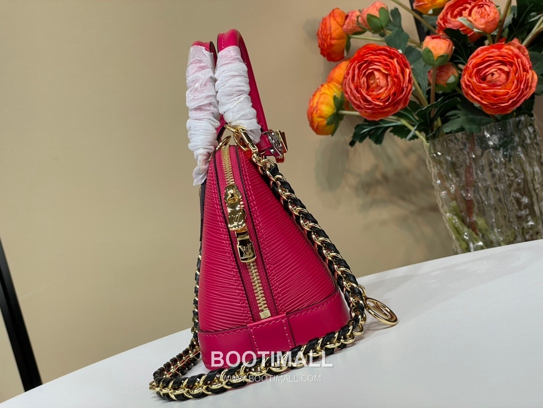 Louis Vuitton Alma Mini LV&I Epi Leather Top Handle Bag 루이비통 알마 미니 K00015 LV&I 에피 레더 탑핸들백 18cm 2