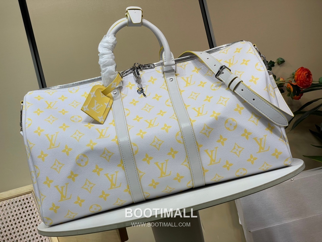 Louis Vuitton Keepall Bandouliere Monogram Glow 50 Canvas Light Gray Duffle Bag 루이비통 키폴 반둘리에 모노그램 글로우 50 M14834 캔버스 라이트 그레이 더플백 50cm 5