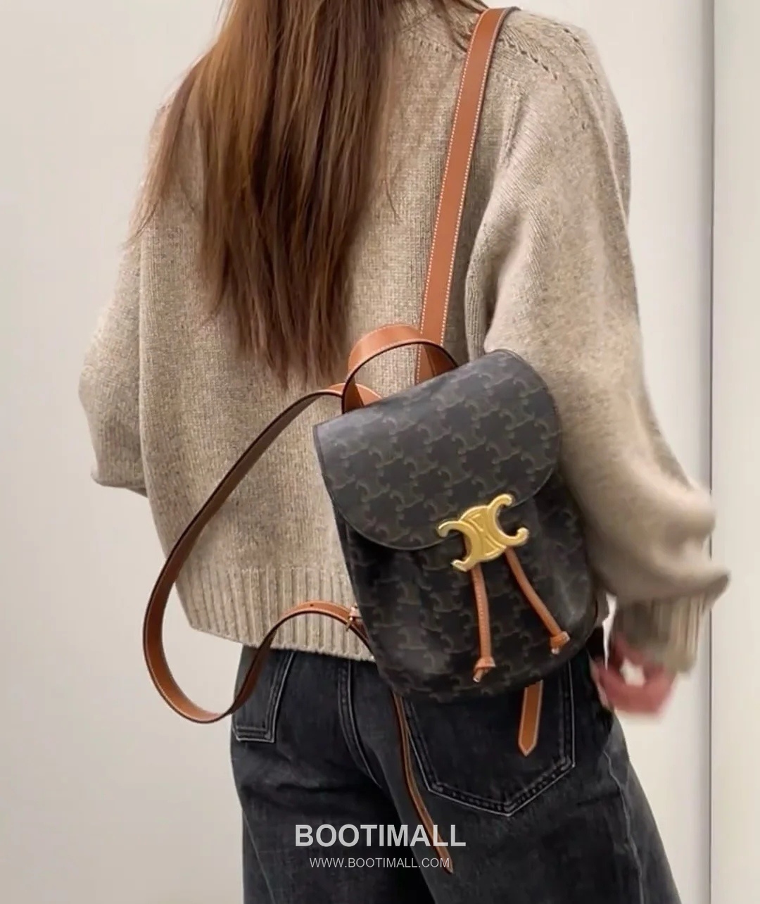 Celine Bonnie Triomphe Flap 118702 Italian Cowhide Backpack 셀린느 보니 트리옹프 플랩 118702 이탈리아 소가죽 백팩 25cm 4