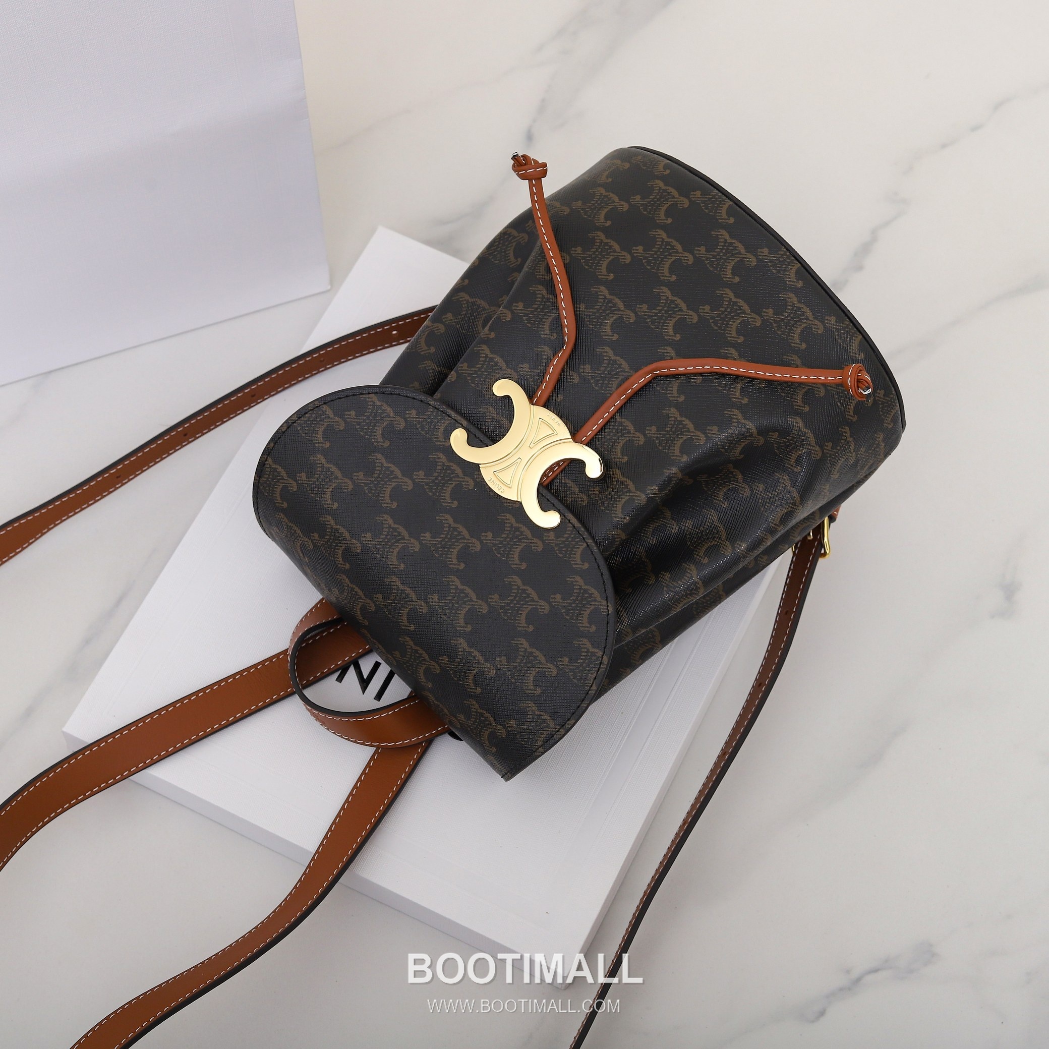 Celine Bonnie Triomphe Flap 118702 Italian Cowhide Backpack 셀린느 보니 트리옹프 플랩 118702 이탈리아 소가죽 백팩 25cm 14