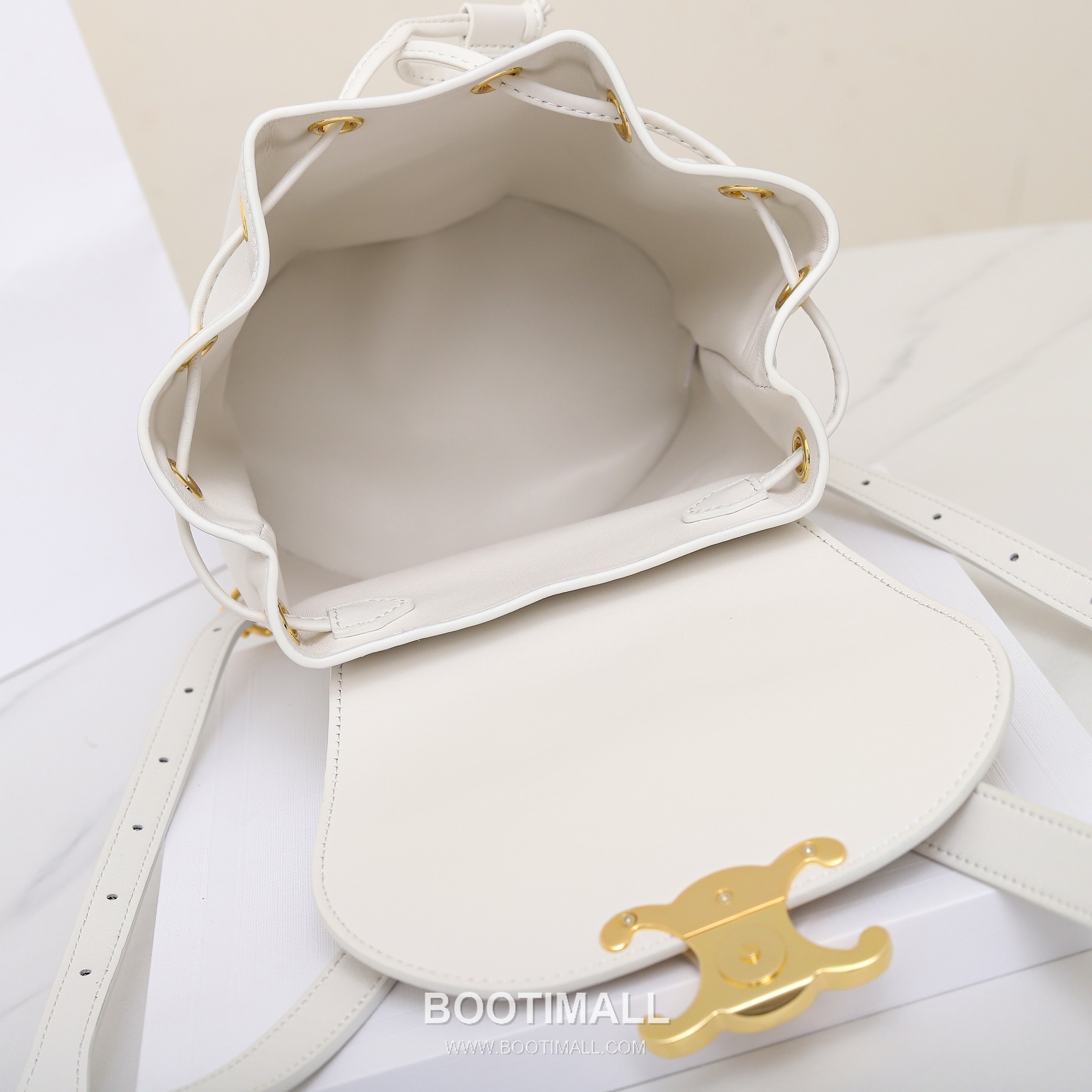 CELINE Bonnie Triomphe Calfskin Leather Backpack 118703 셀린느 보니 트리옹프 카프스킨 백팩 25cm 18