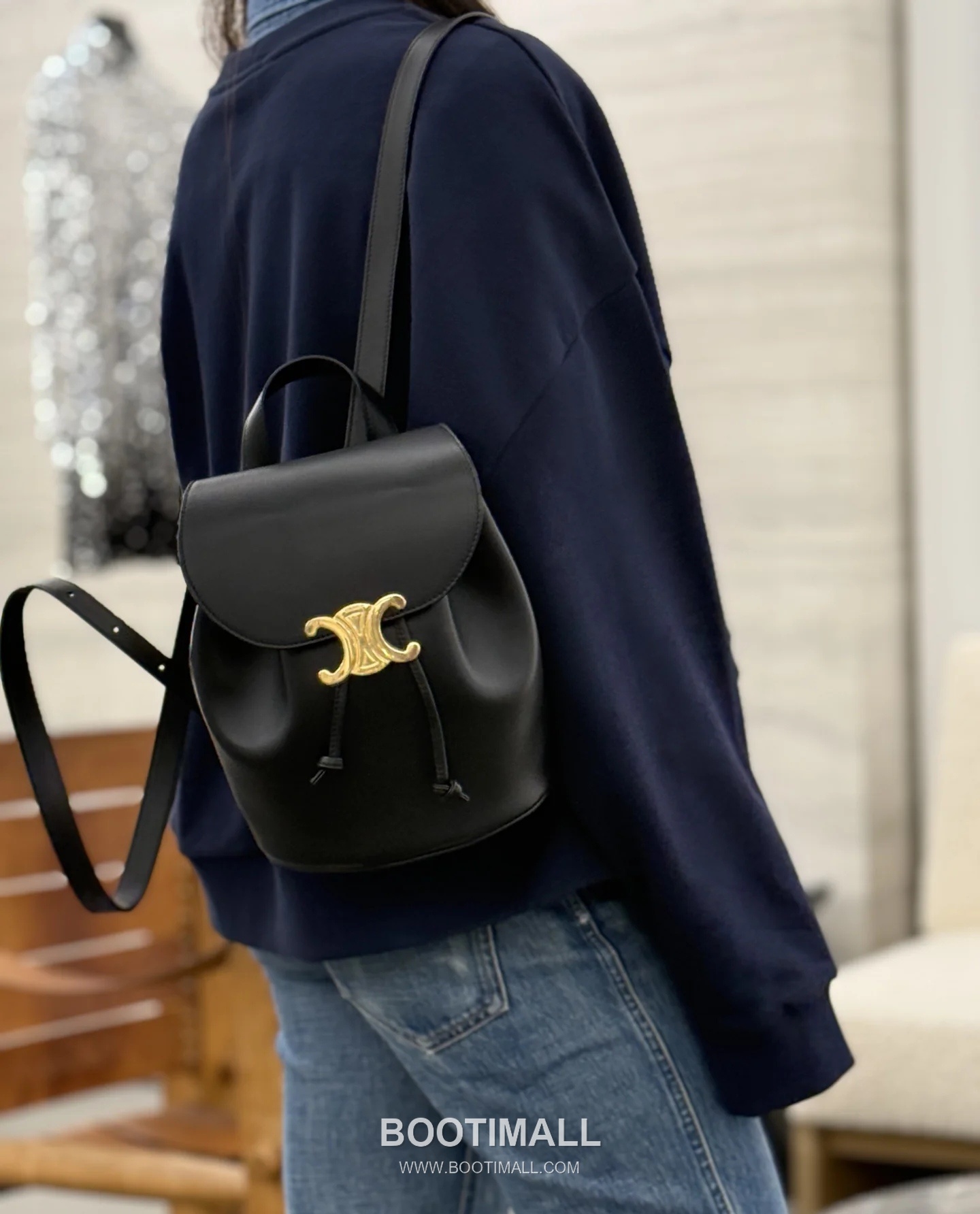 Celine Bonnie Triomphe Flap 118703 Italian Cowhide Backpack 셀린느 보니 트리옹프 플랩 118703 이탈리아 소가죽 백팩 25cm 2